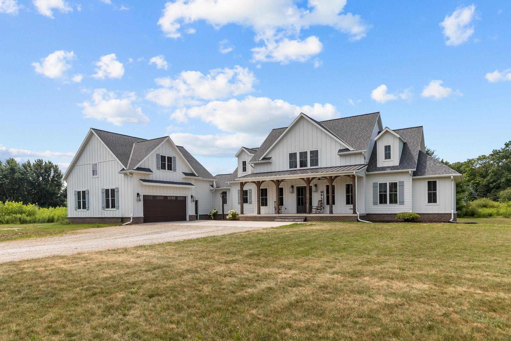 1191 Hilbert Rd, Sobieski, WI 54171