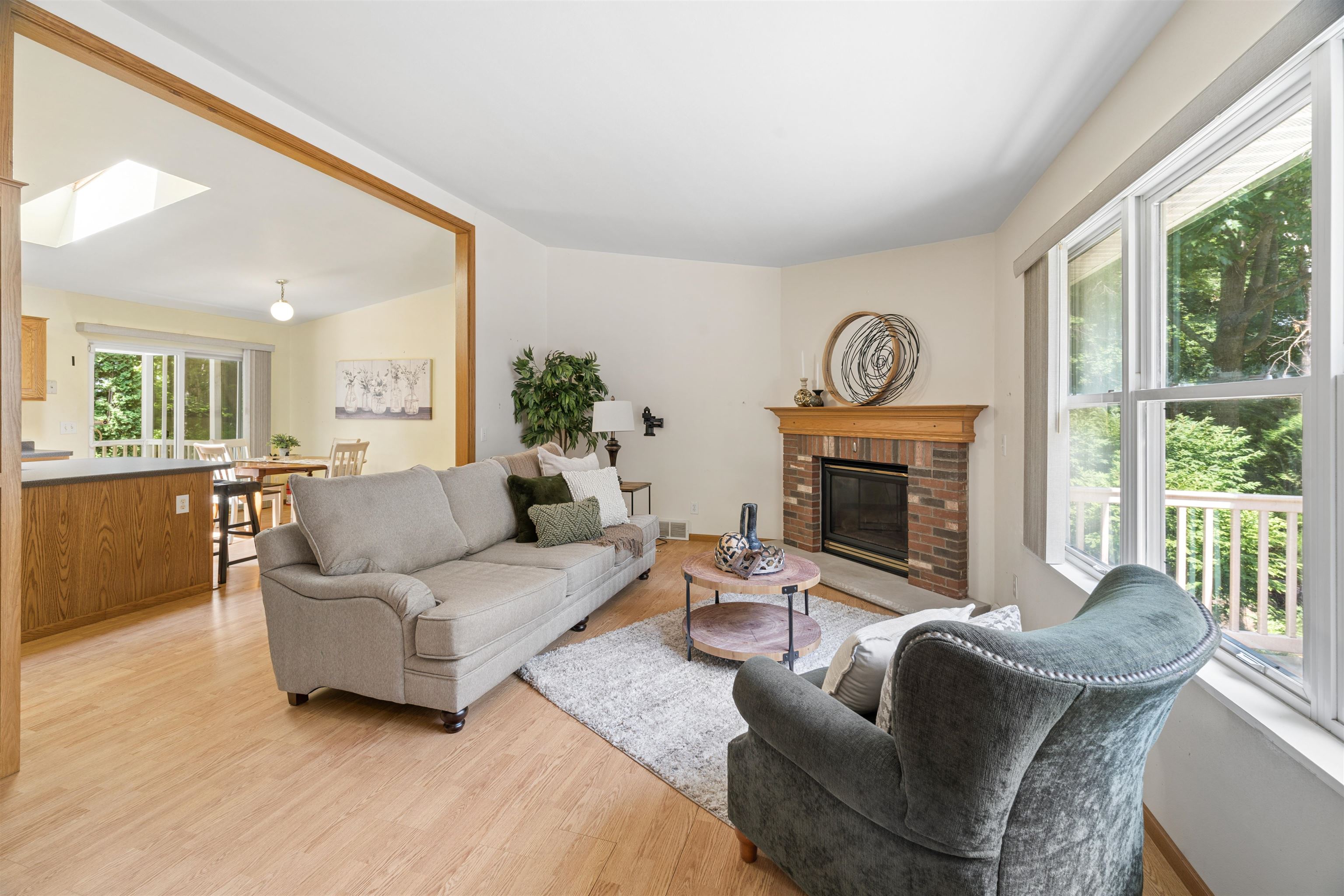 9472 Hopi Ln, Fremont, WI 54940