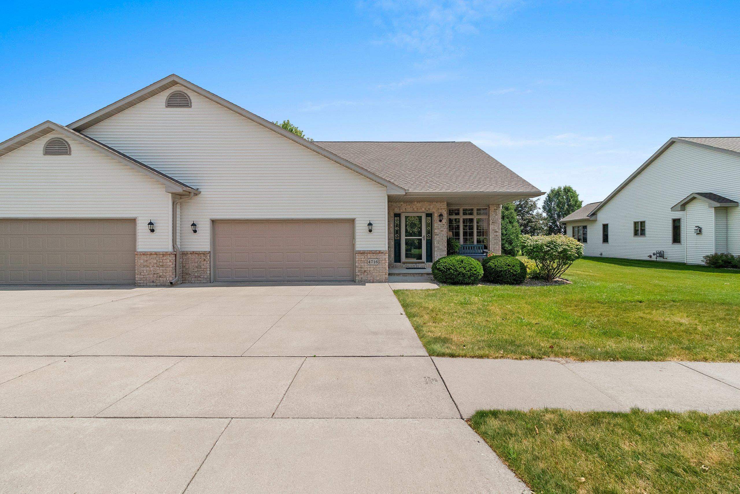 4716 N Fallview Ln, Appleton, WI 54913