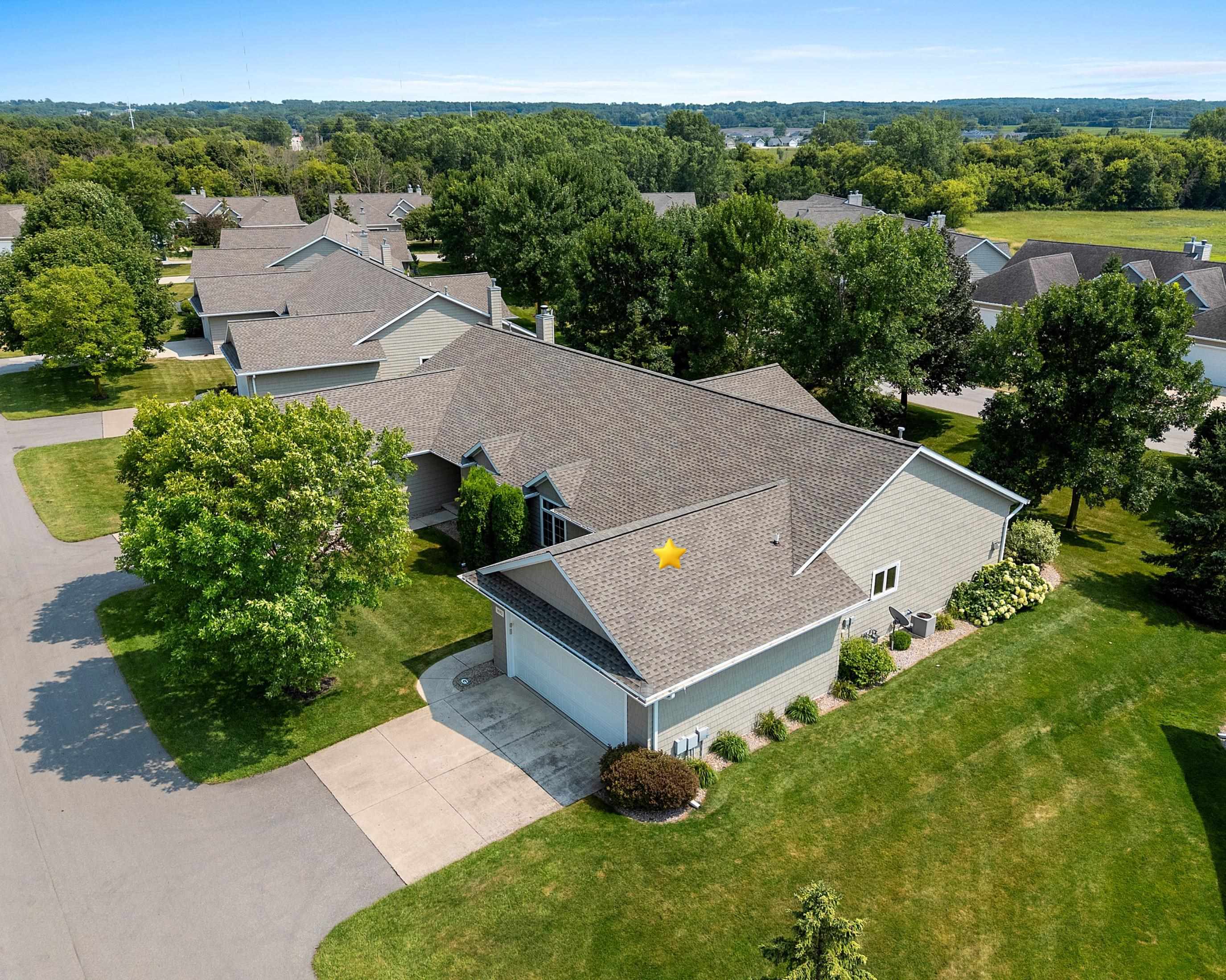 1440 Rushmore Cir, De Pere, WI 54115