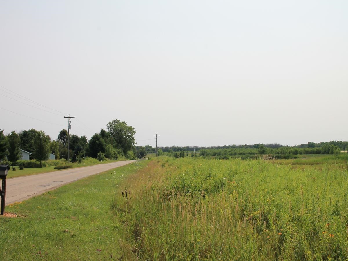 Sandhill Dr #1, Oconto, WI 54153