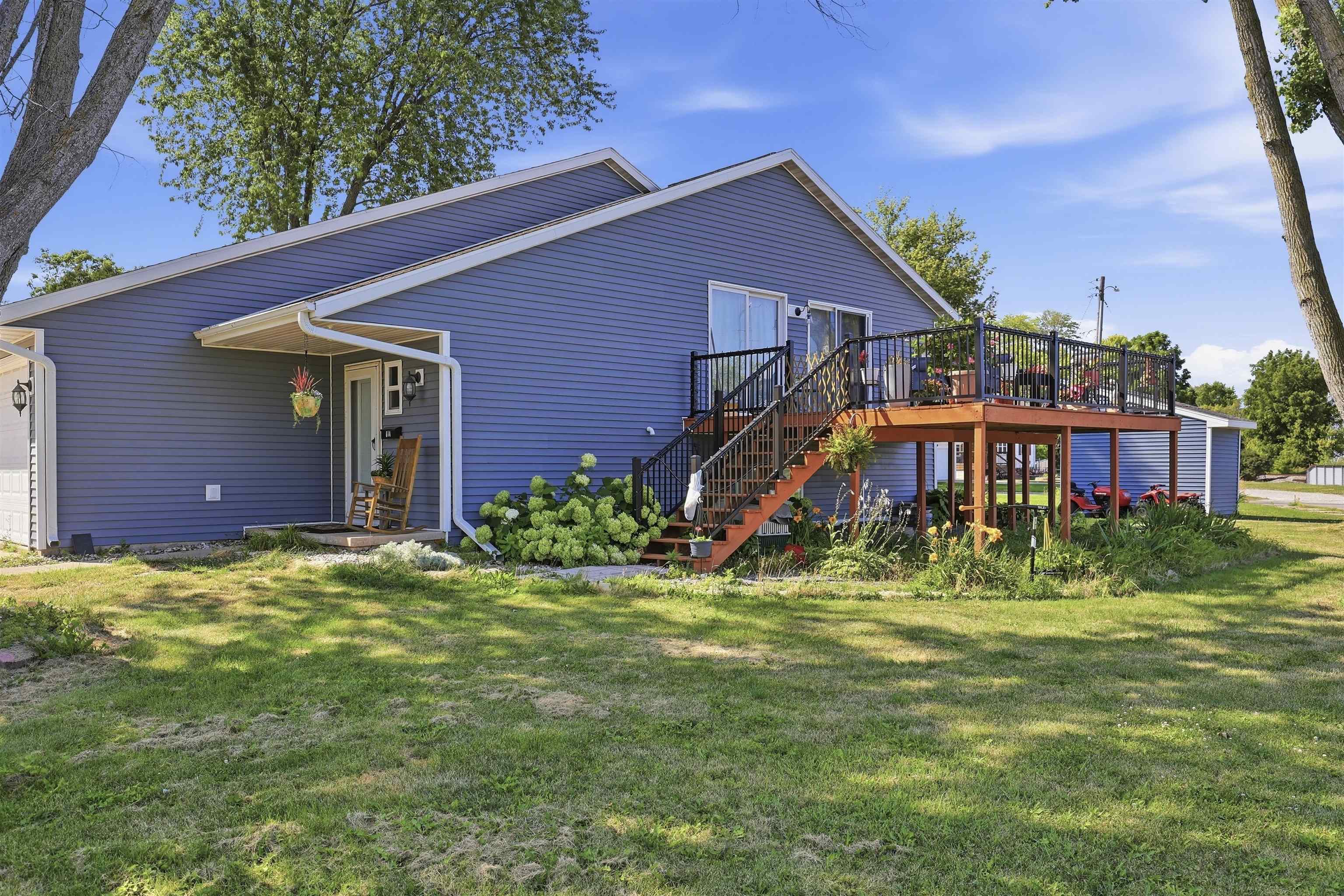614 Reid St, De Pere, WI 54115