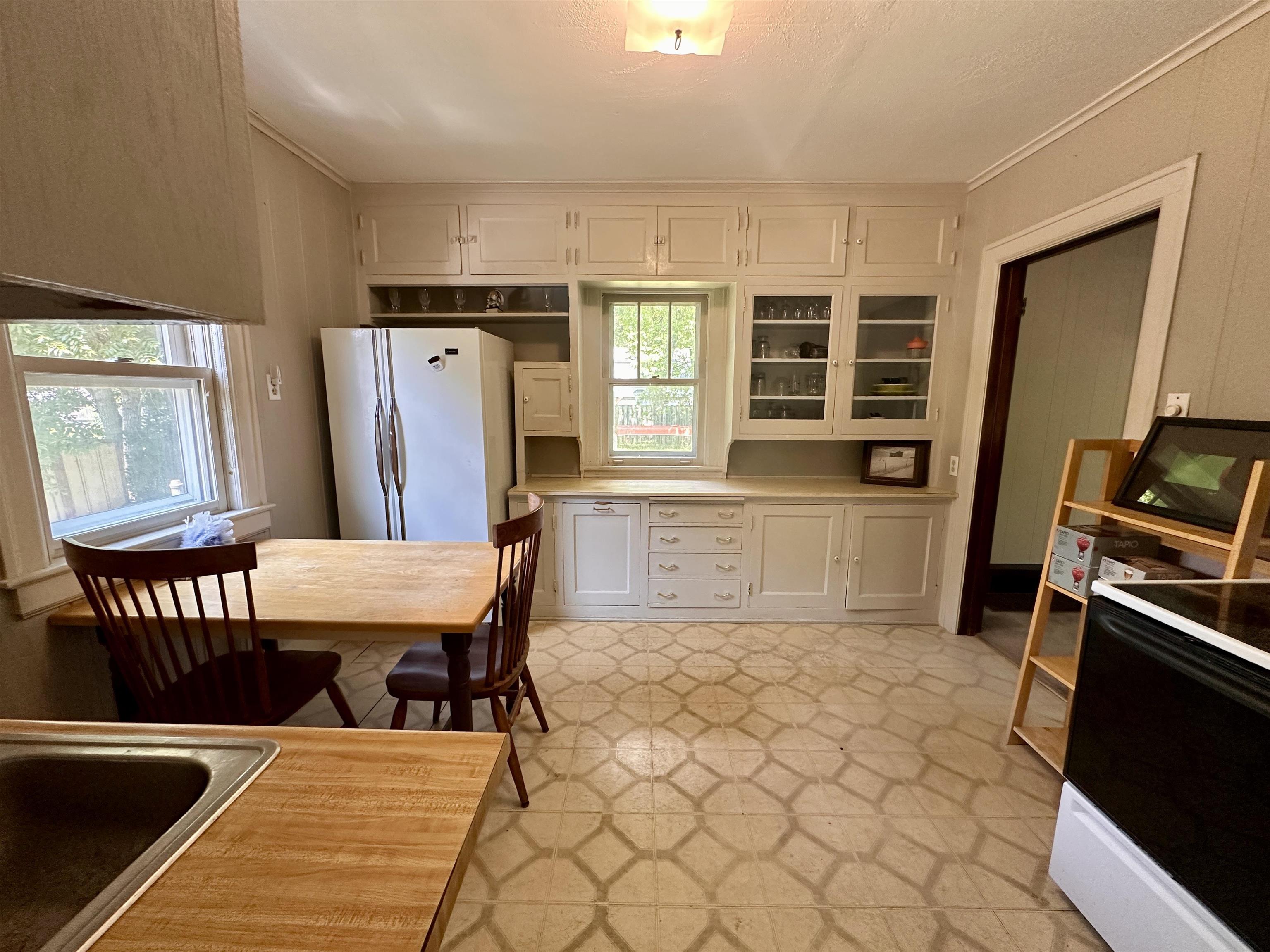 516 E Maple St, Appleton, WI 54915