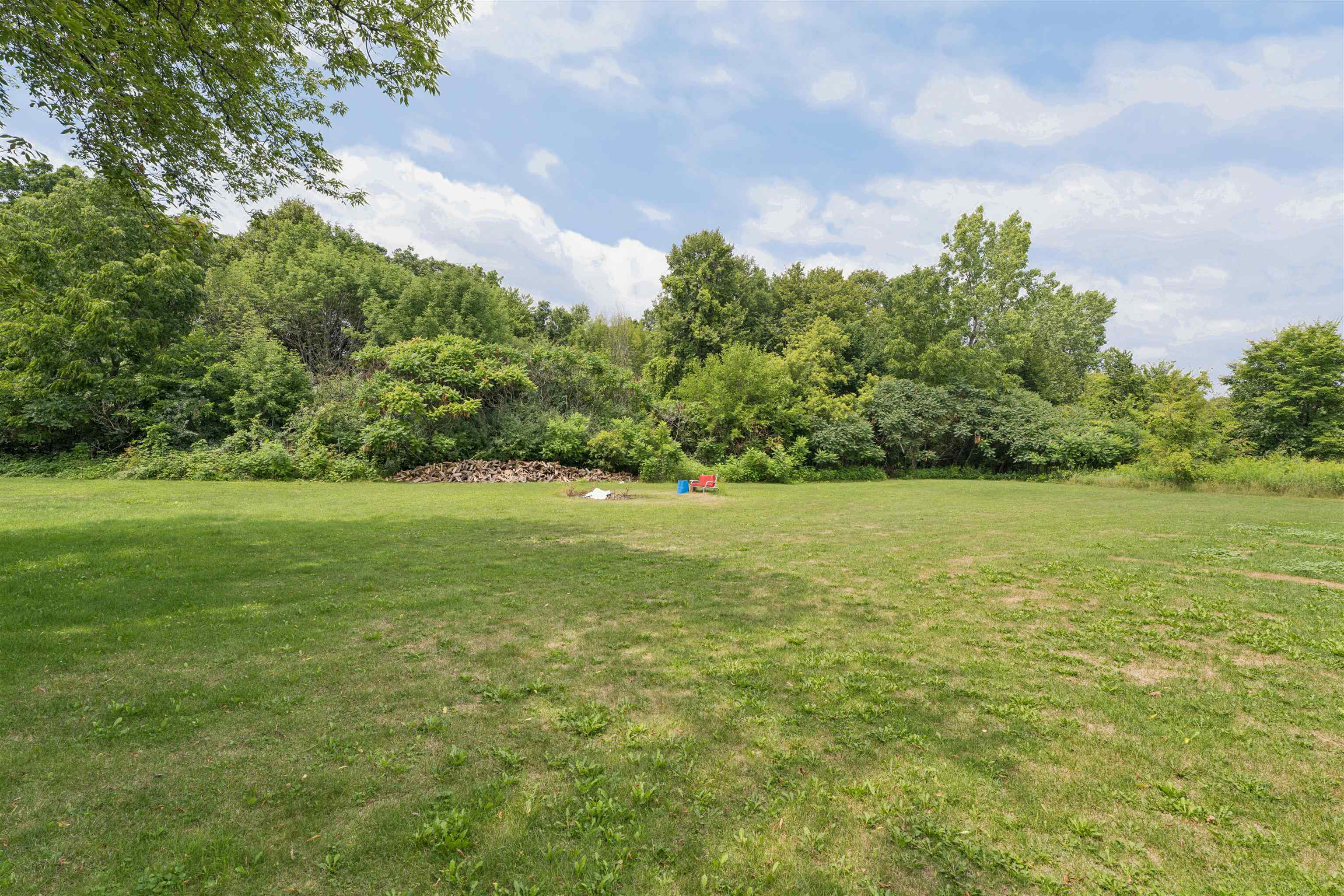 W5102 Carney Rd, Hilbert, WI 54129-0000