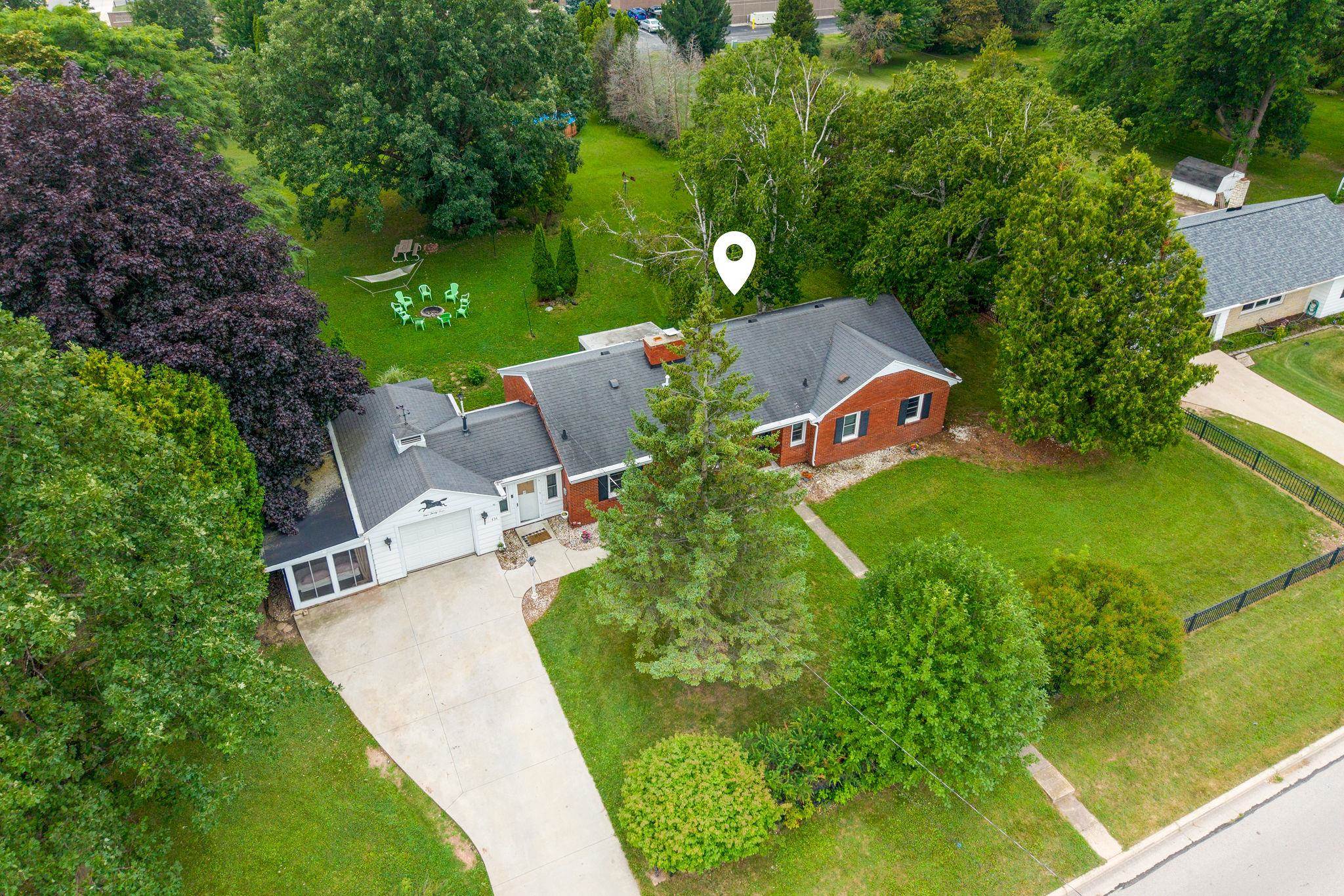 434 Beaupre St, Green Bay, WI 54301