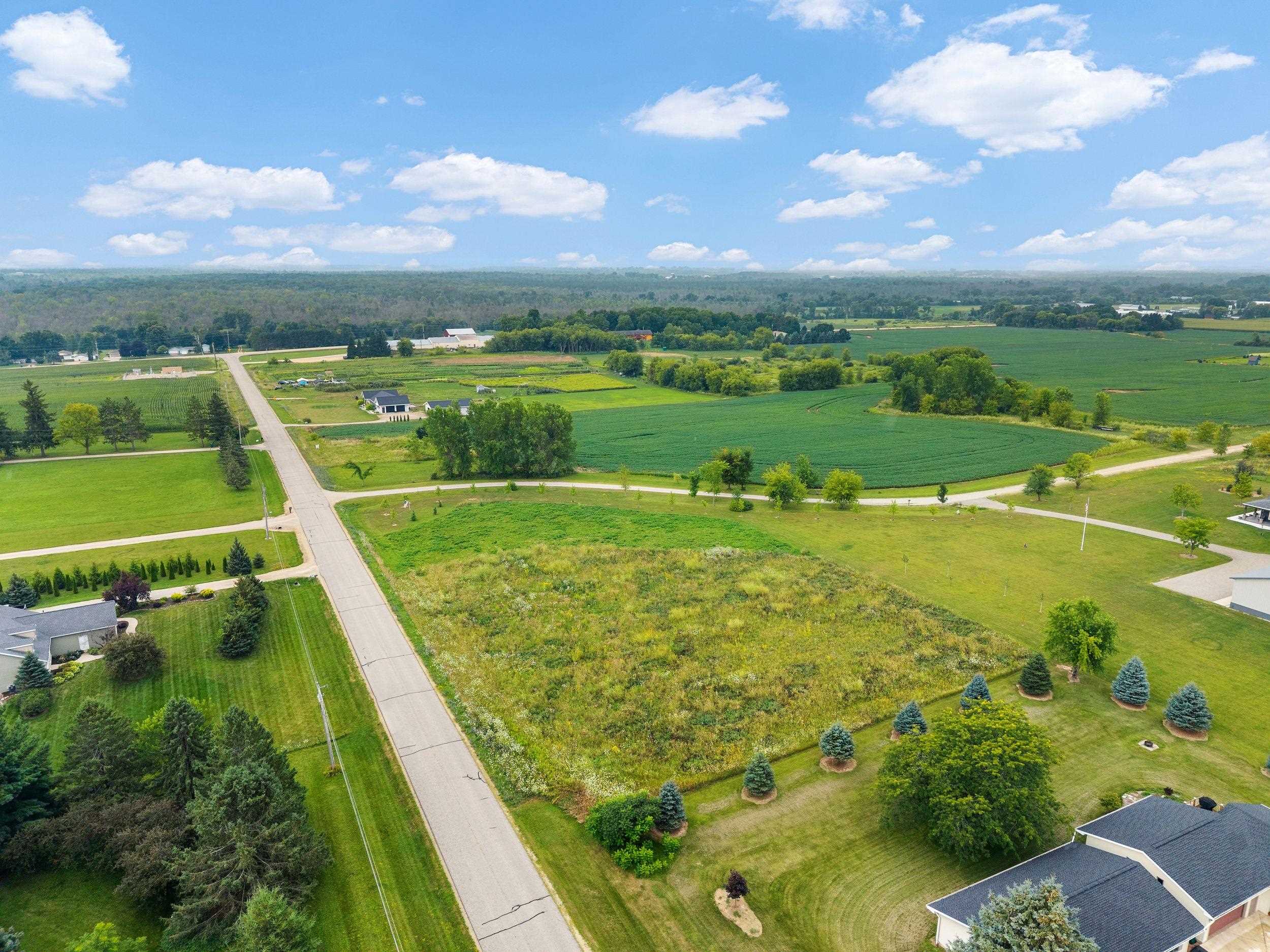 Midway Rd #1, Hortonville, WI 54944