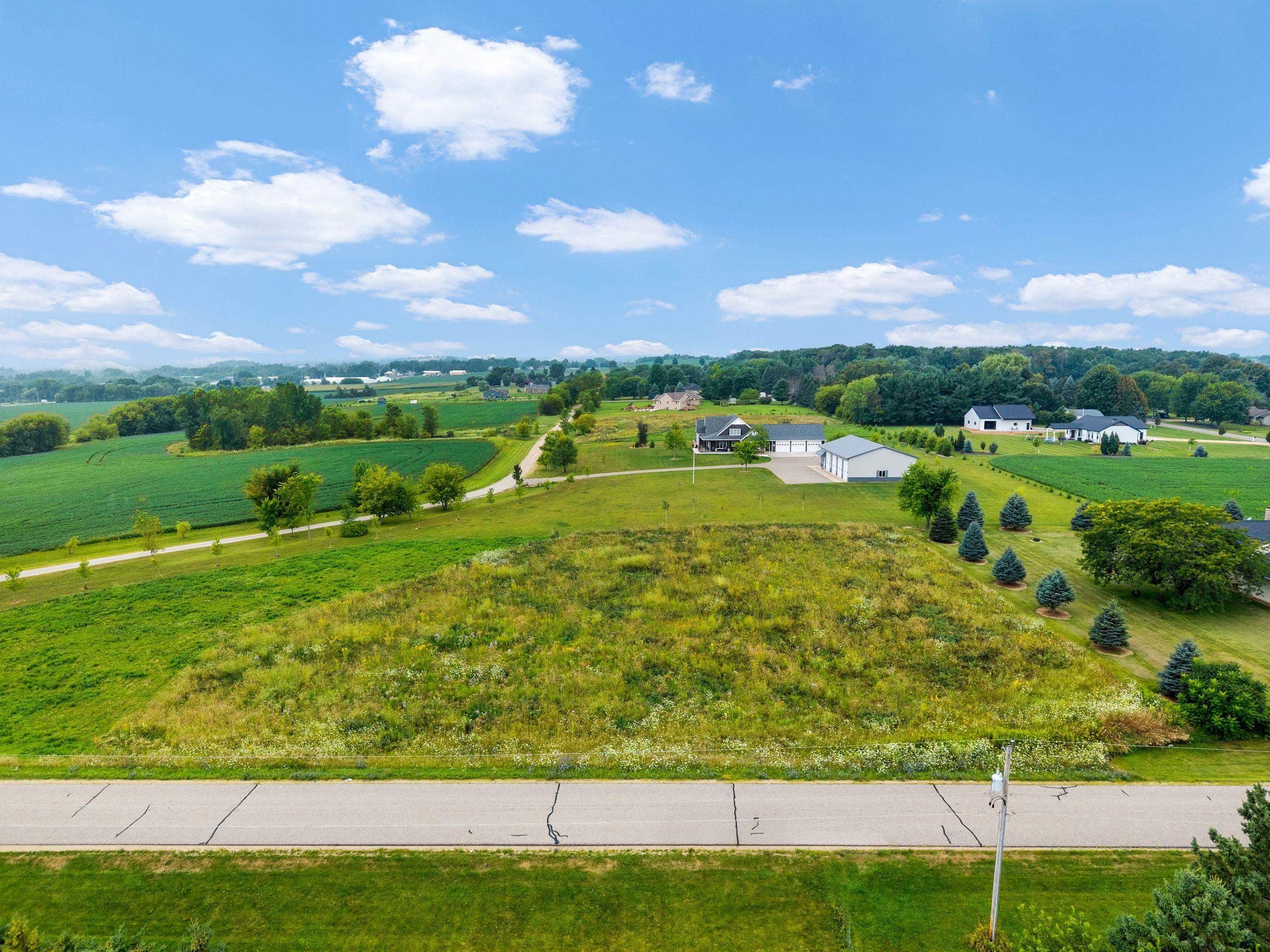 Midway Rd #1, Hortonville, WI 54944