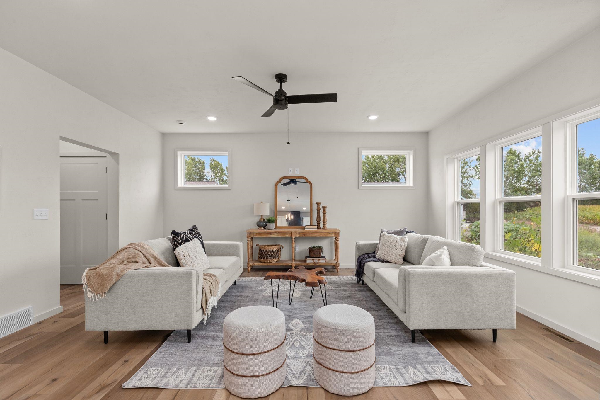3600 E Golden Gate Dr, Appleton, WI 54913