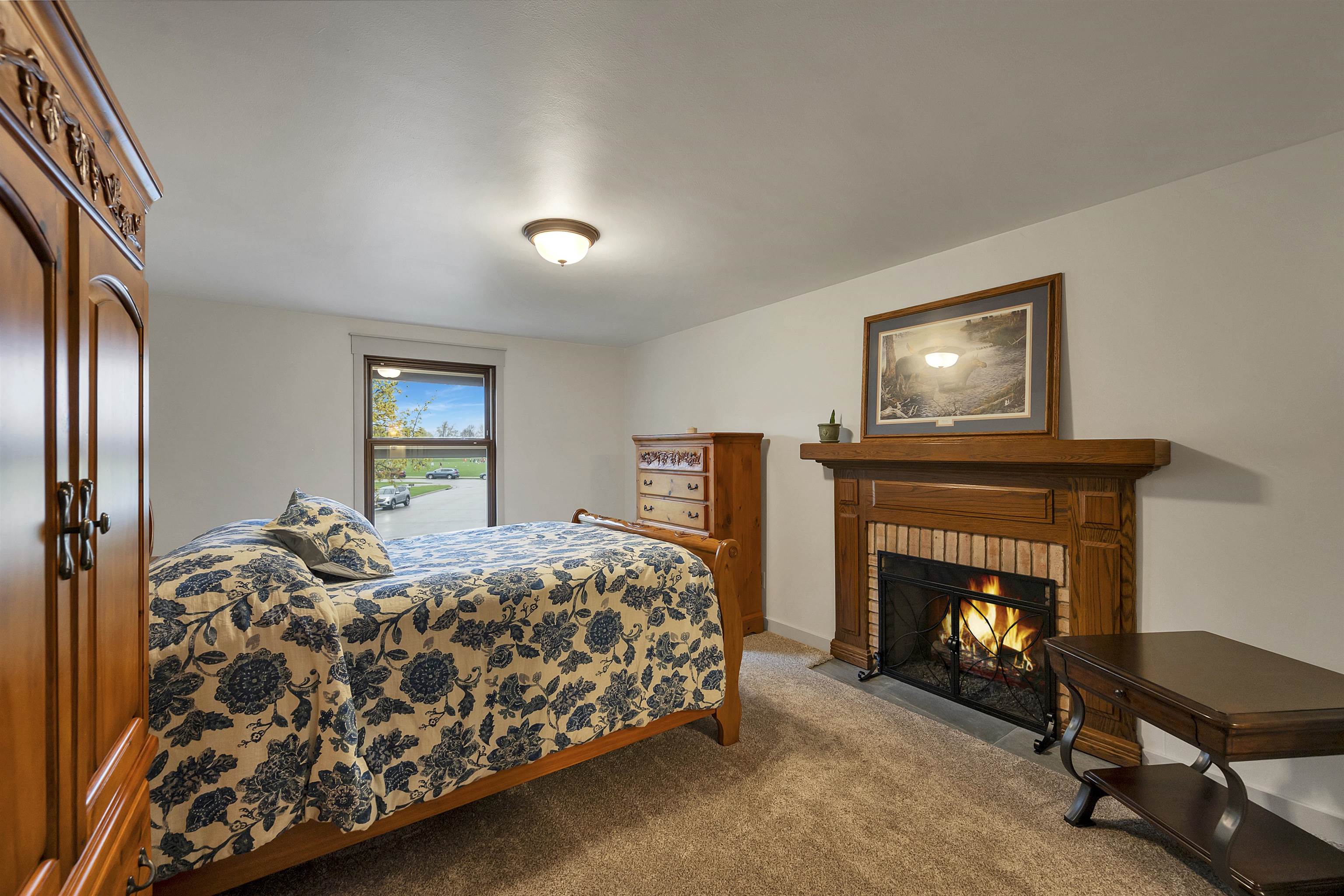 615 Mallard Ct, De Pere, WI 54115
