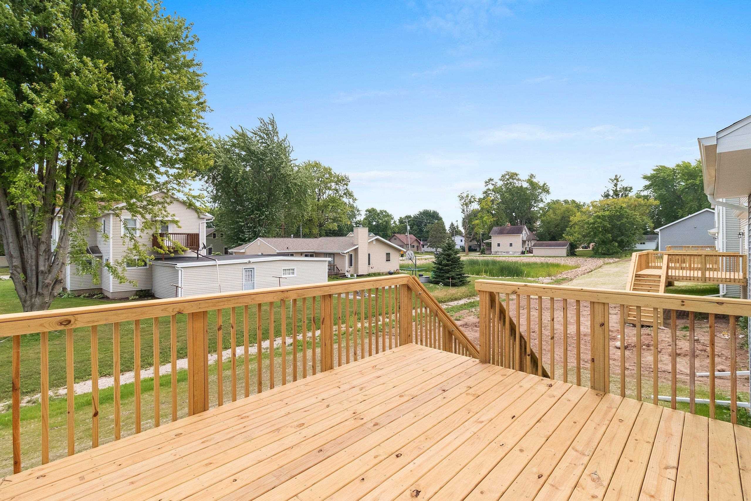 228 Fairview Ln, Chilton, WI 53014