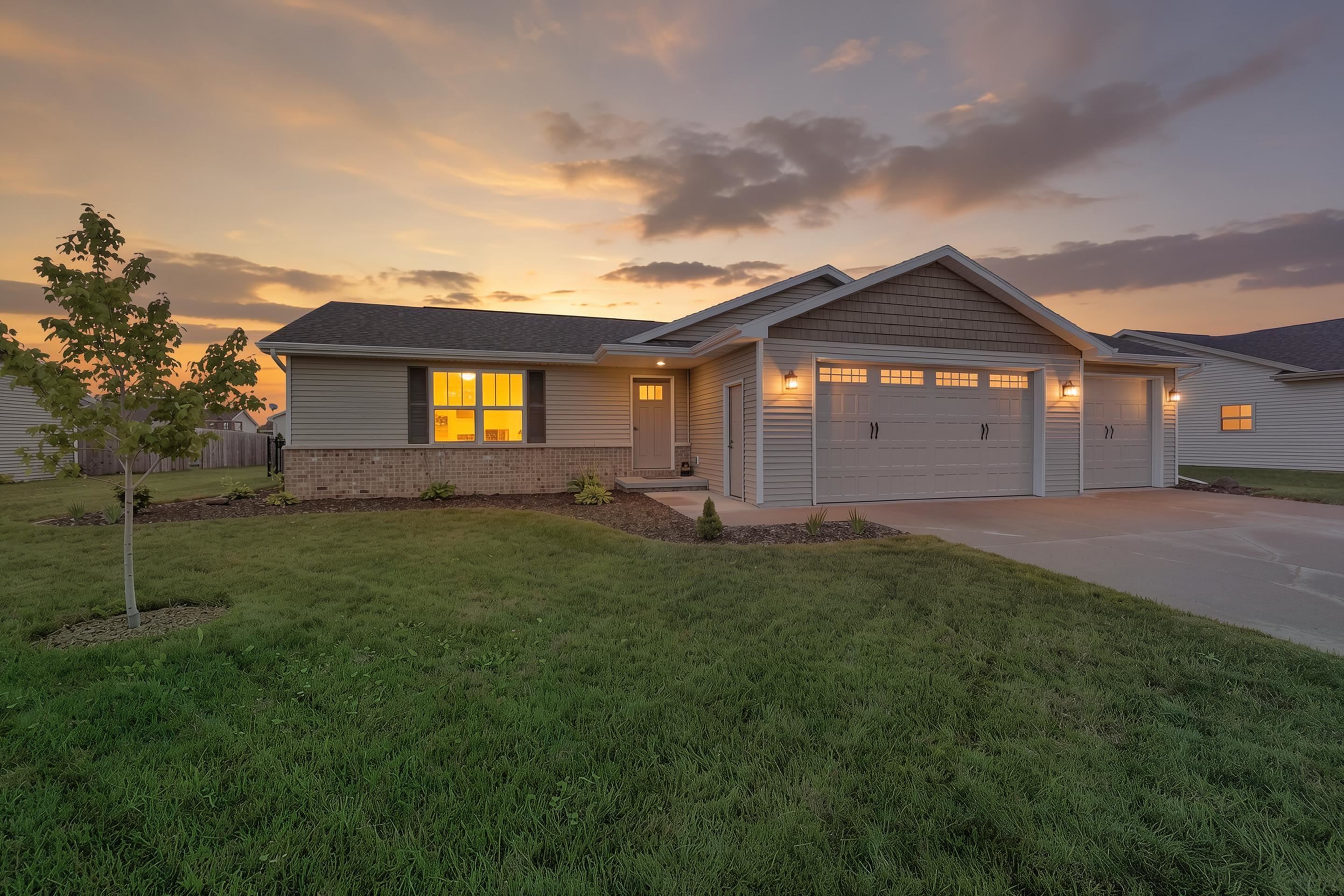 1449 Mase Dr, Kaukauna, WI 54130