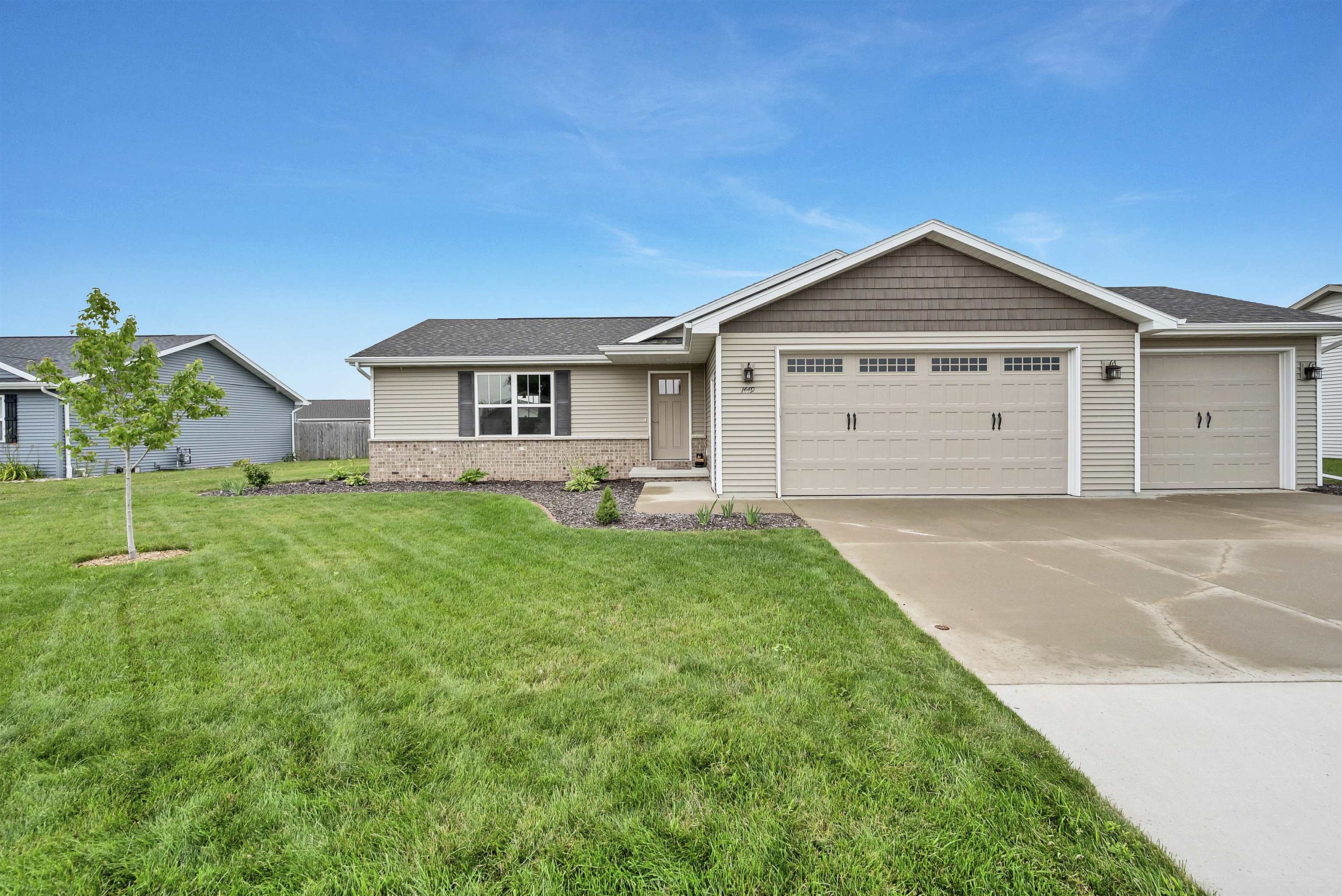 1449 Mase Dr, Kaukauna, WI 54130