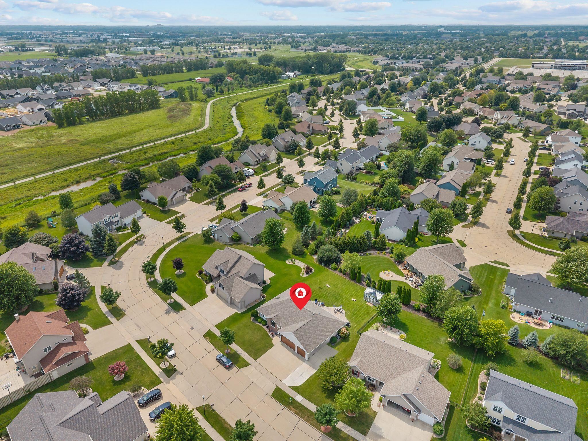4807 N Fuji Dr, Appleton, WI 54913