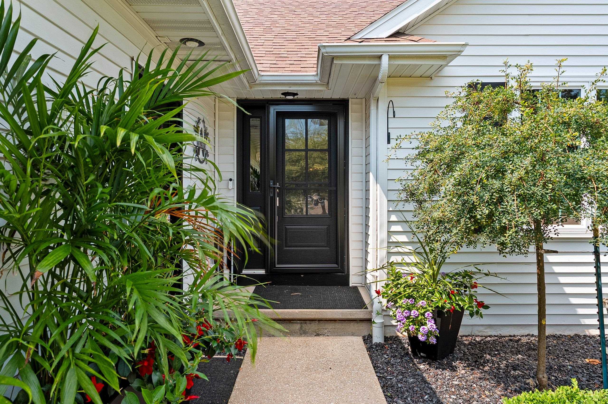 1220 Stillmeadow Ln, Menasha, WI 54952