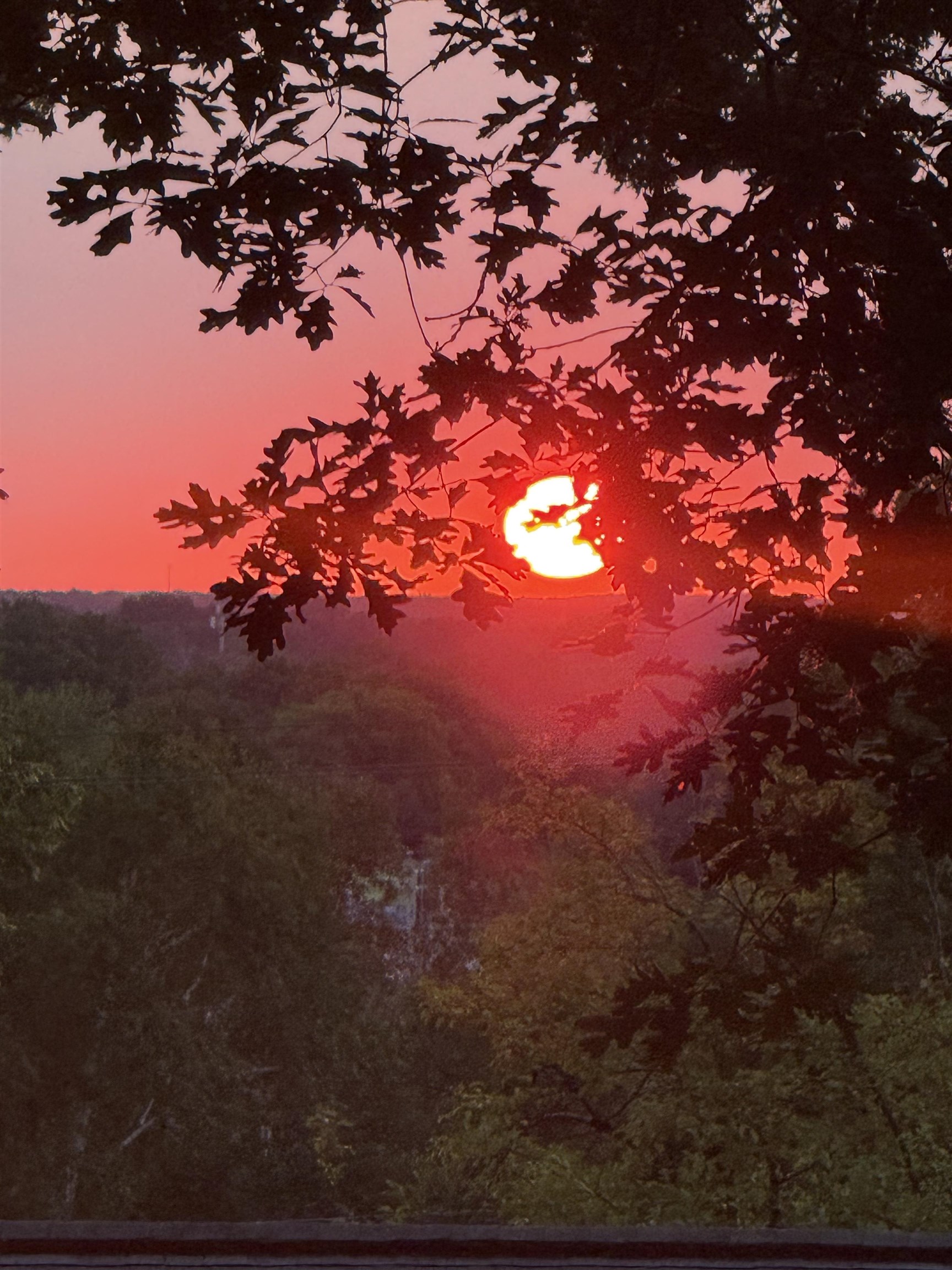 478 Skyline Blvd, Green Bay, WI 54302