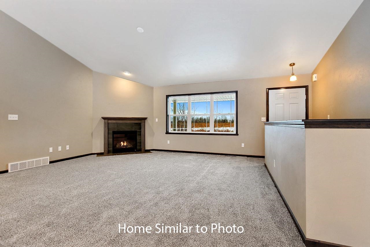 1675 Frontier Rd, Luxemburg, WI 54217