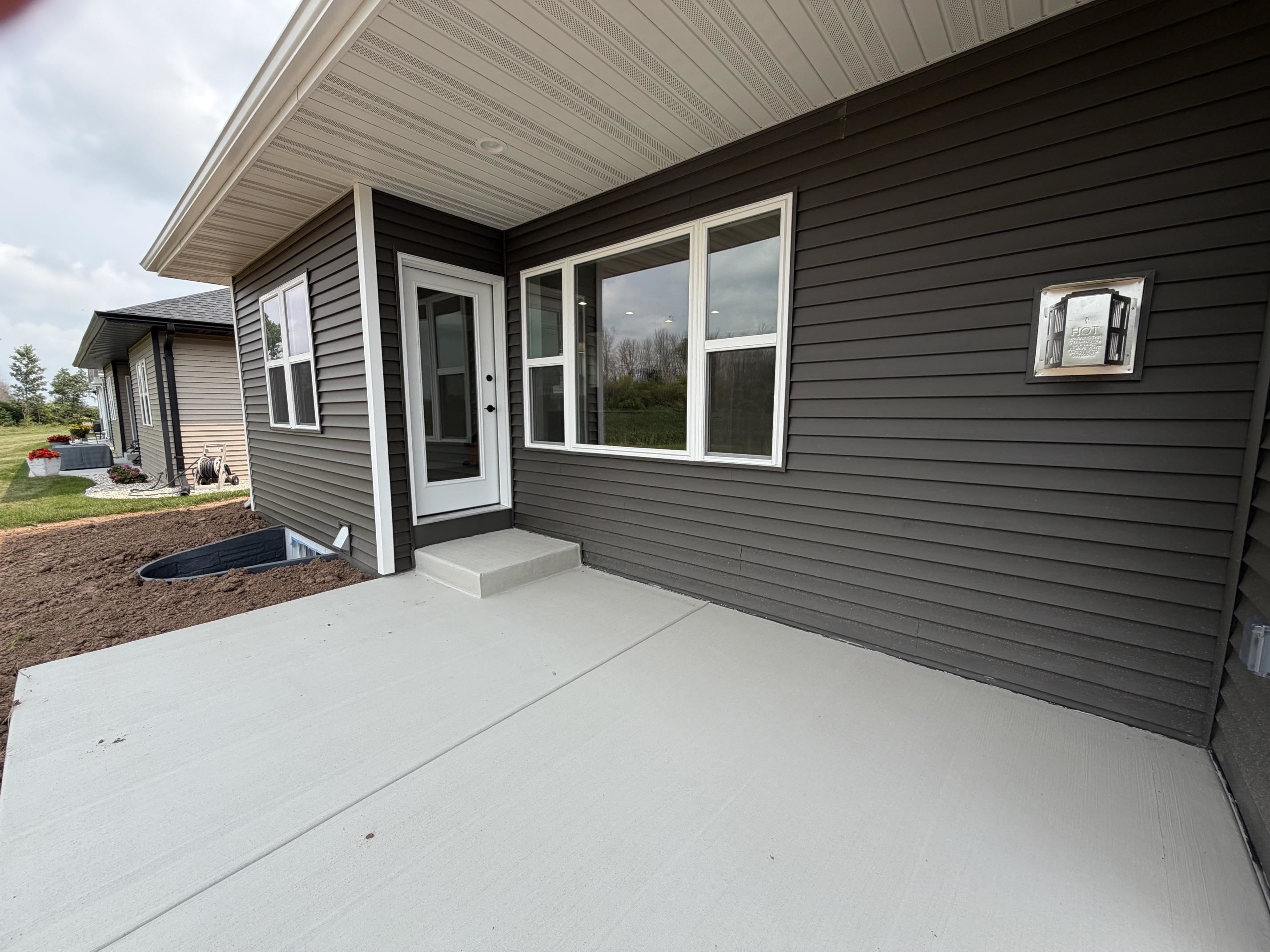 1261 Autumn Field Ln, De Pere, WI 54115