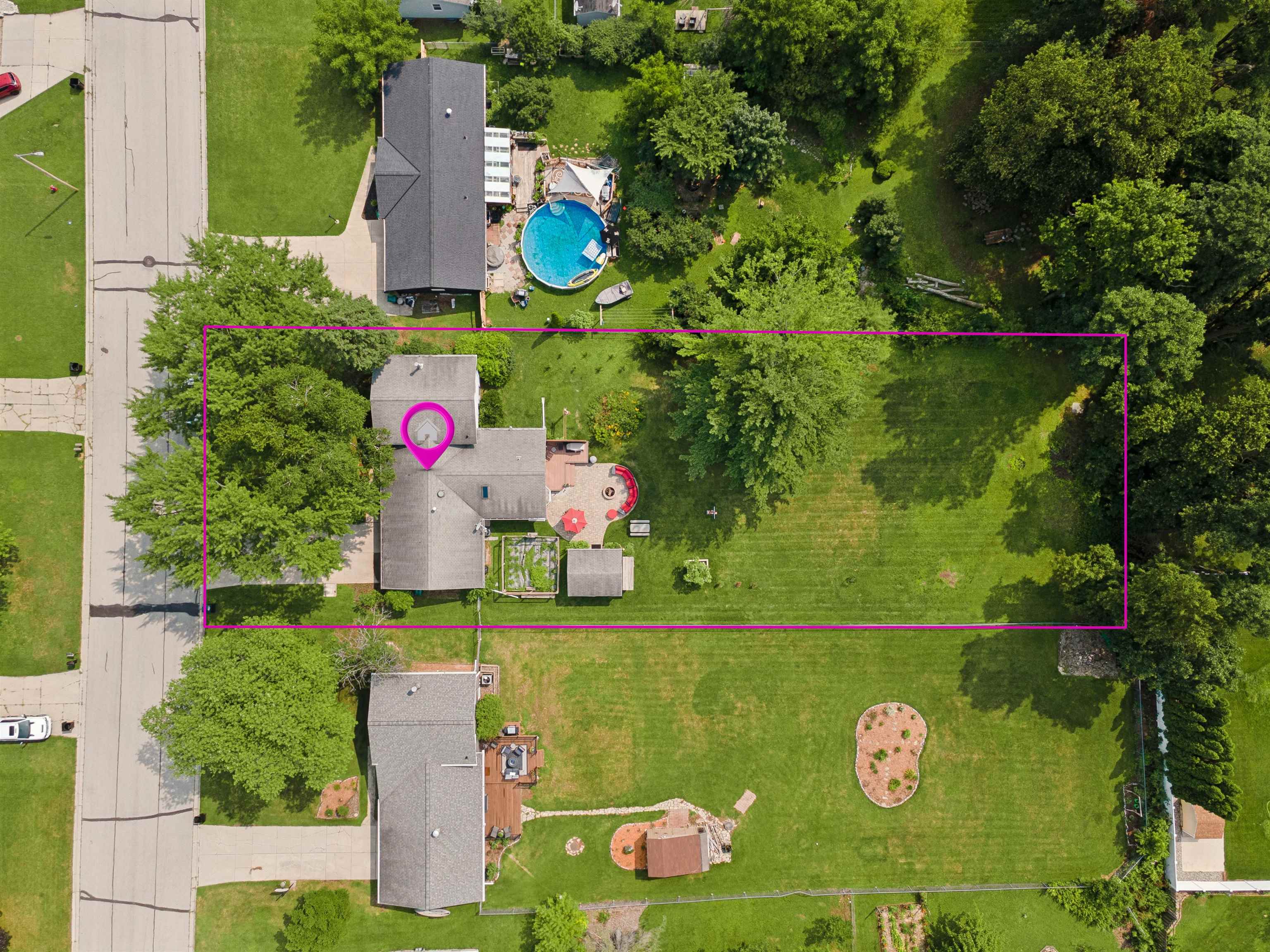 1138 Anchor Dr, Green Bay, WI 54313