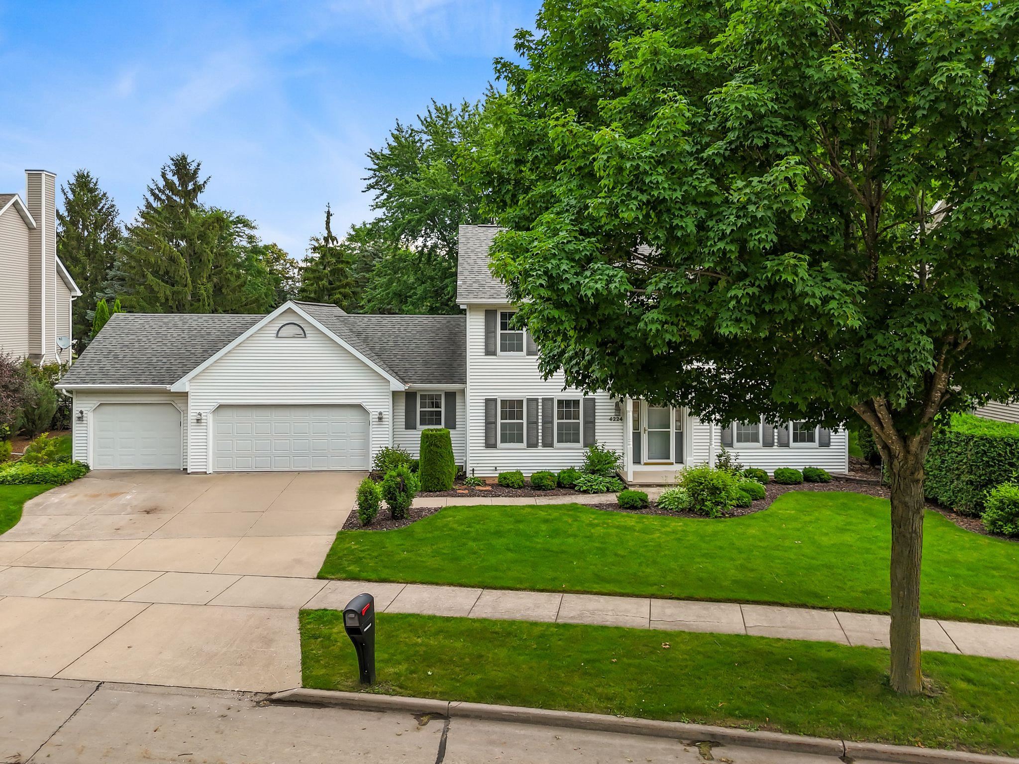4224 Terraview Dr, Appleton, WI 54913