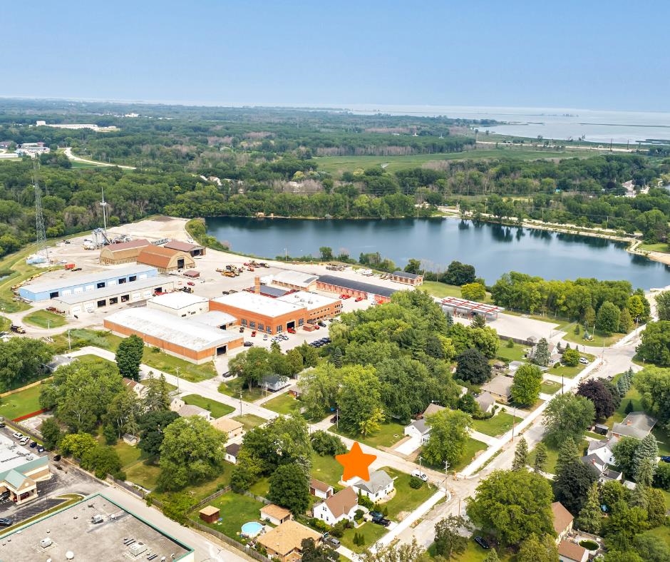 2302 Glendale Ave, Green Bay, WI 54303