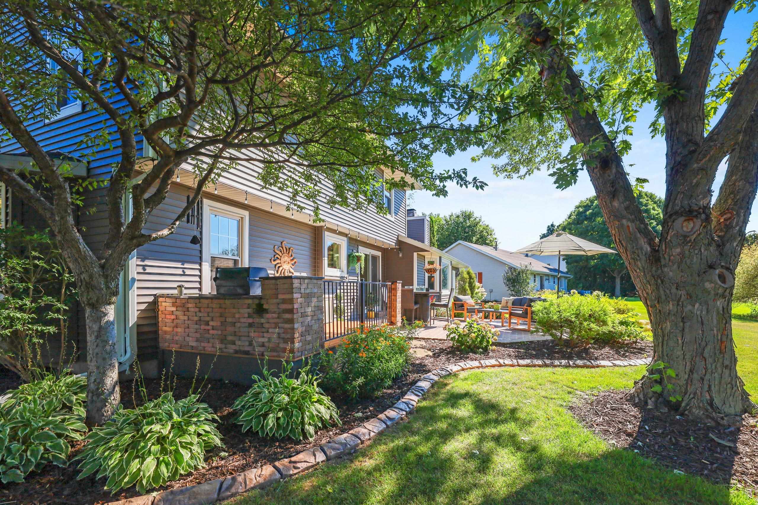2850 Mayflower Rd, Green Bay, WI 54311