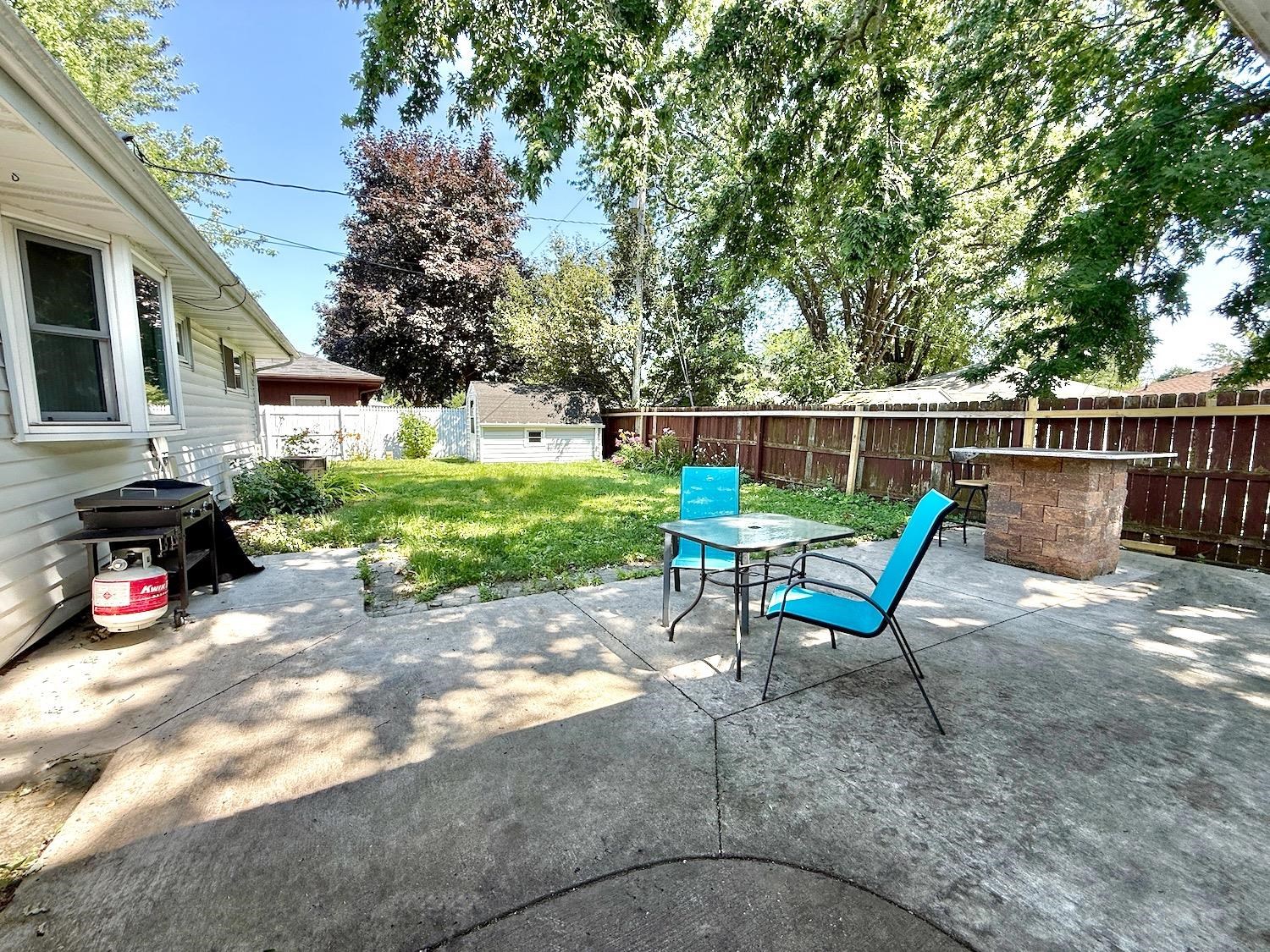 1135 W Marquette St, Appleton, WI 54914