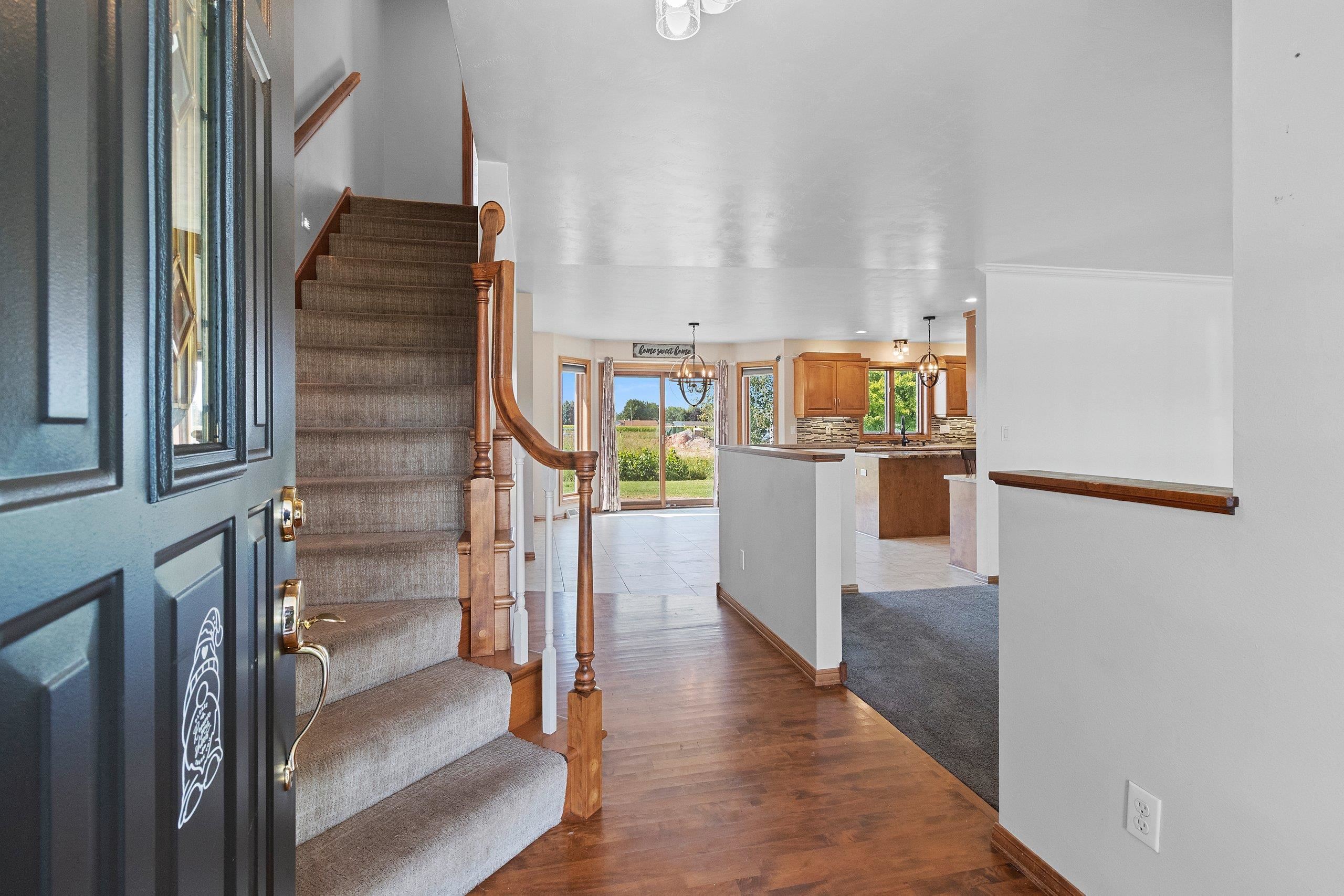 2820 Blue Spruce Dr, Green Bay, WI 54311-4509