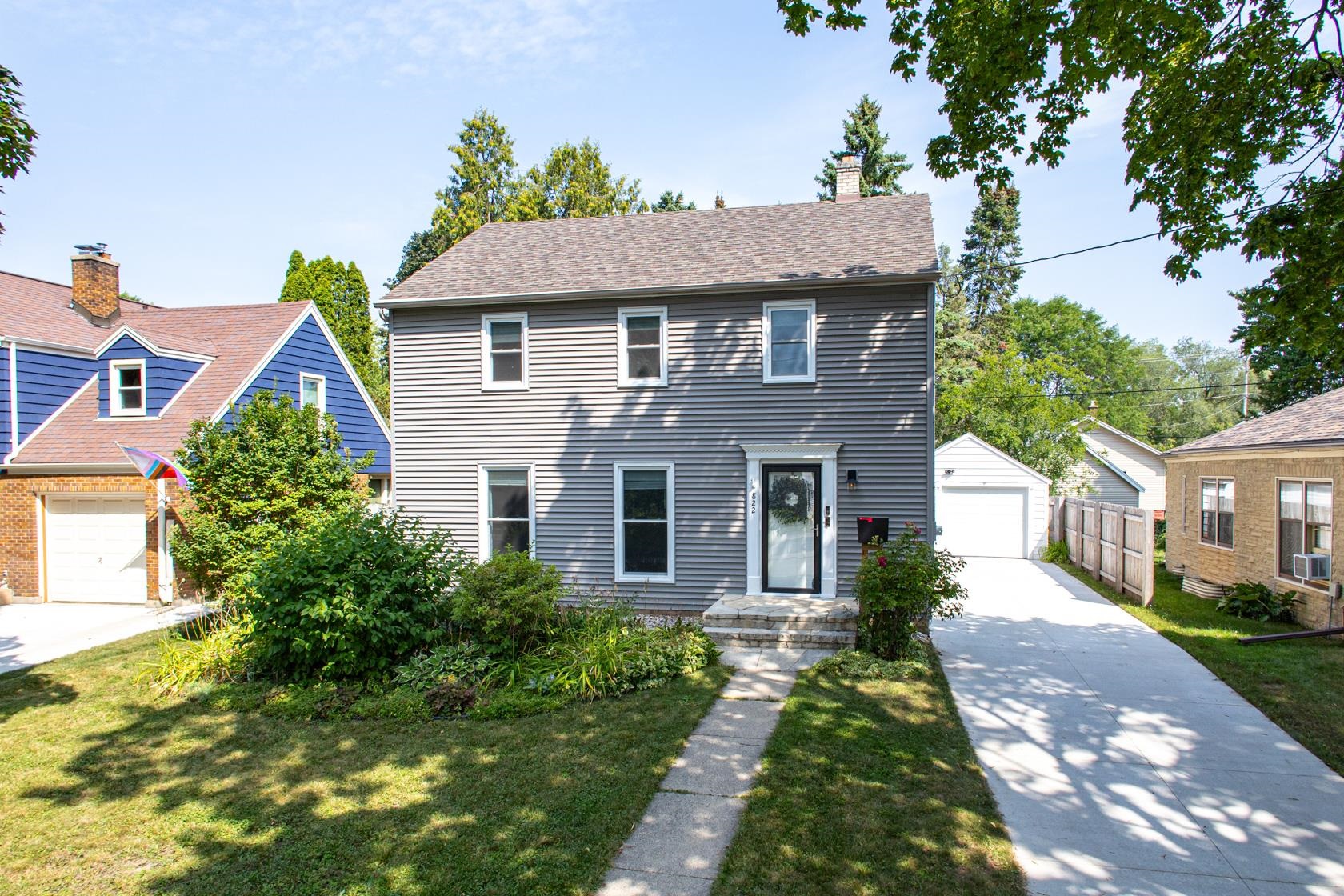822 W 3rd St, Appleton, WI 54914