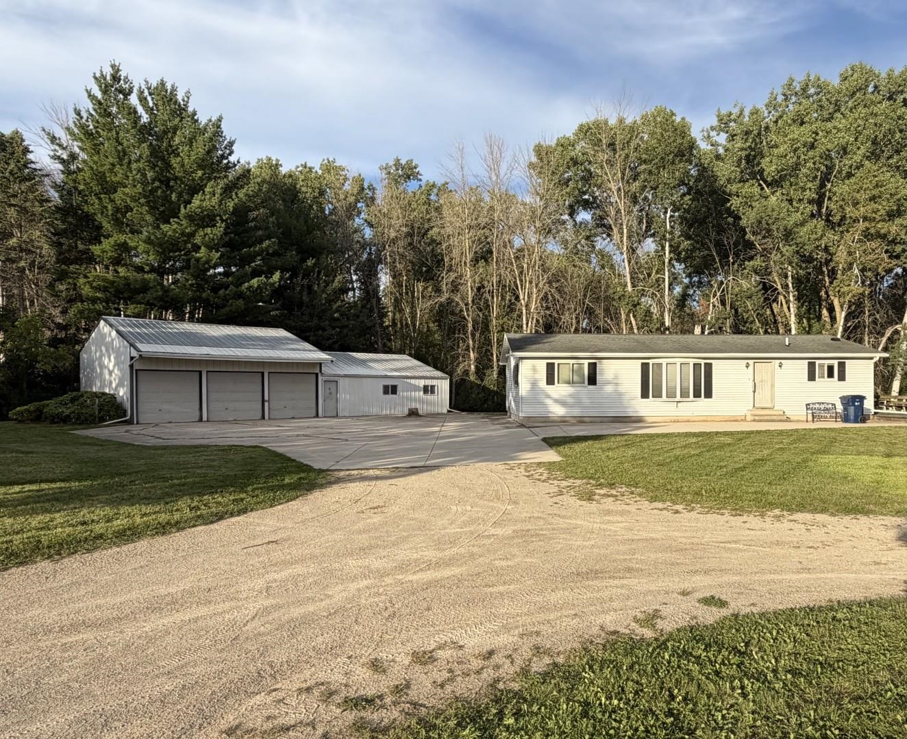 11990 Velp Ave, Green Bay, WI 54313