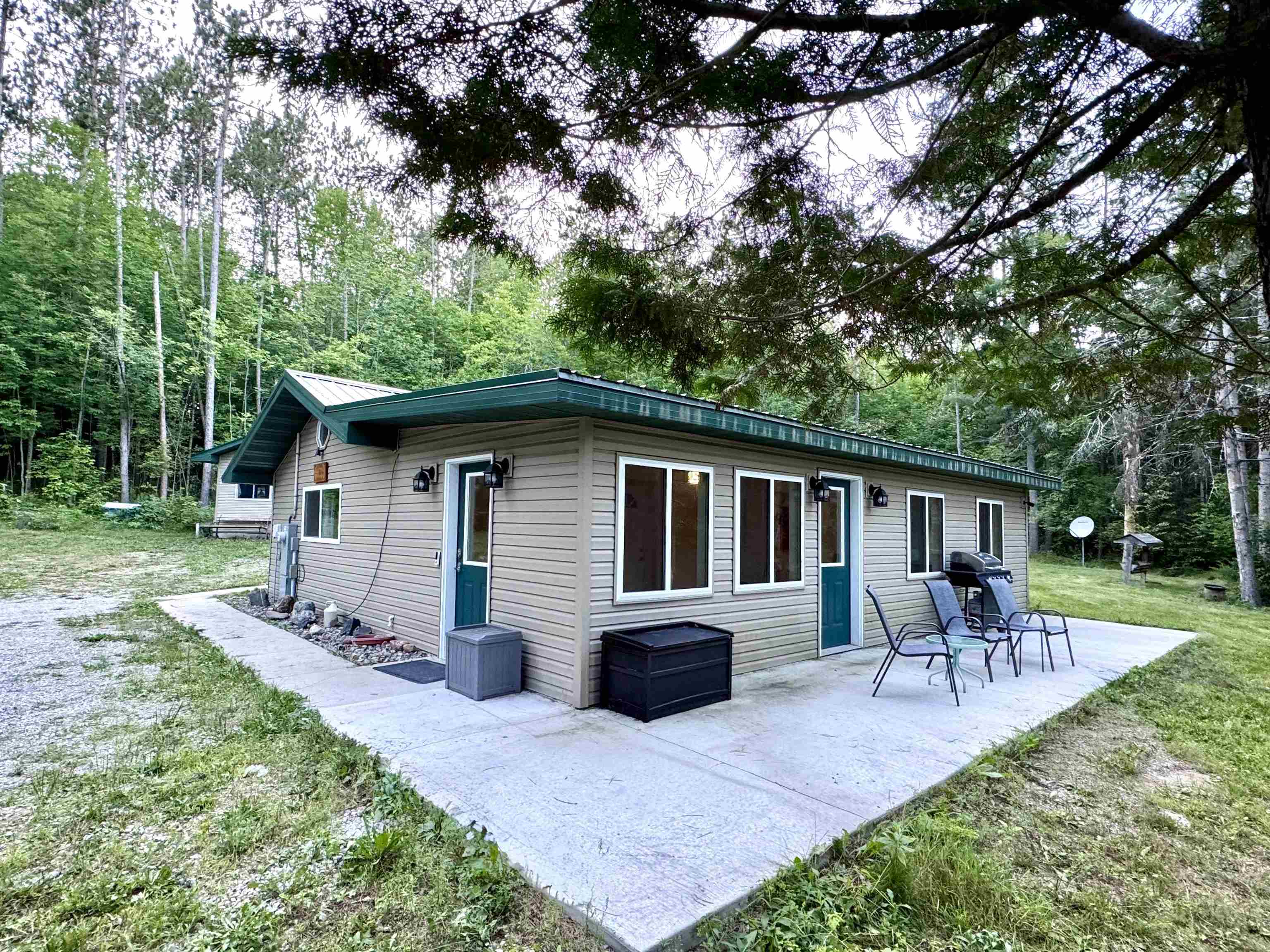 14268 Church Rd, Mountain, WI 54149