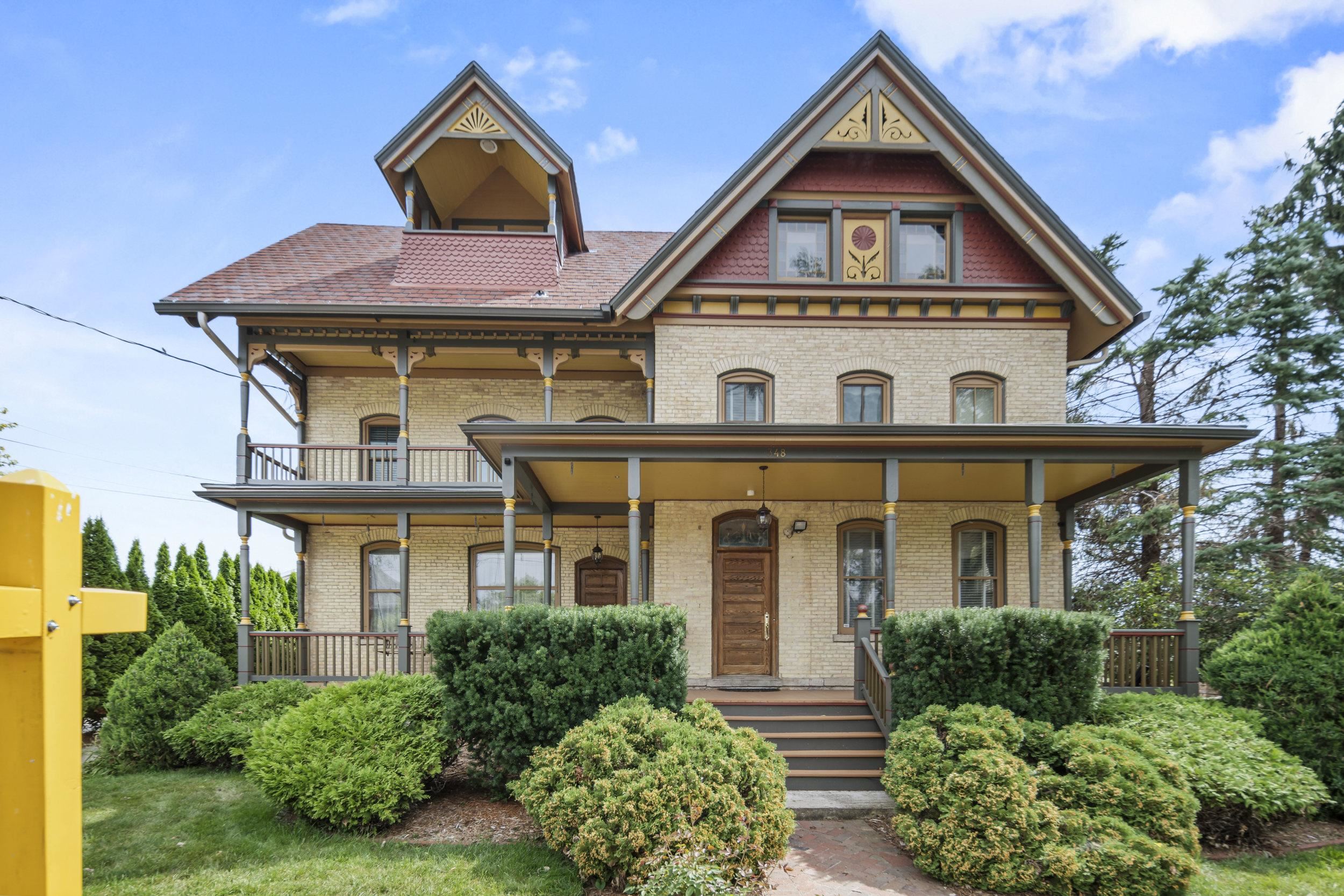 348 Naymut St, Menasha, WI 54952