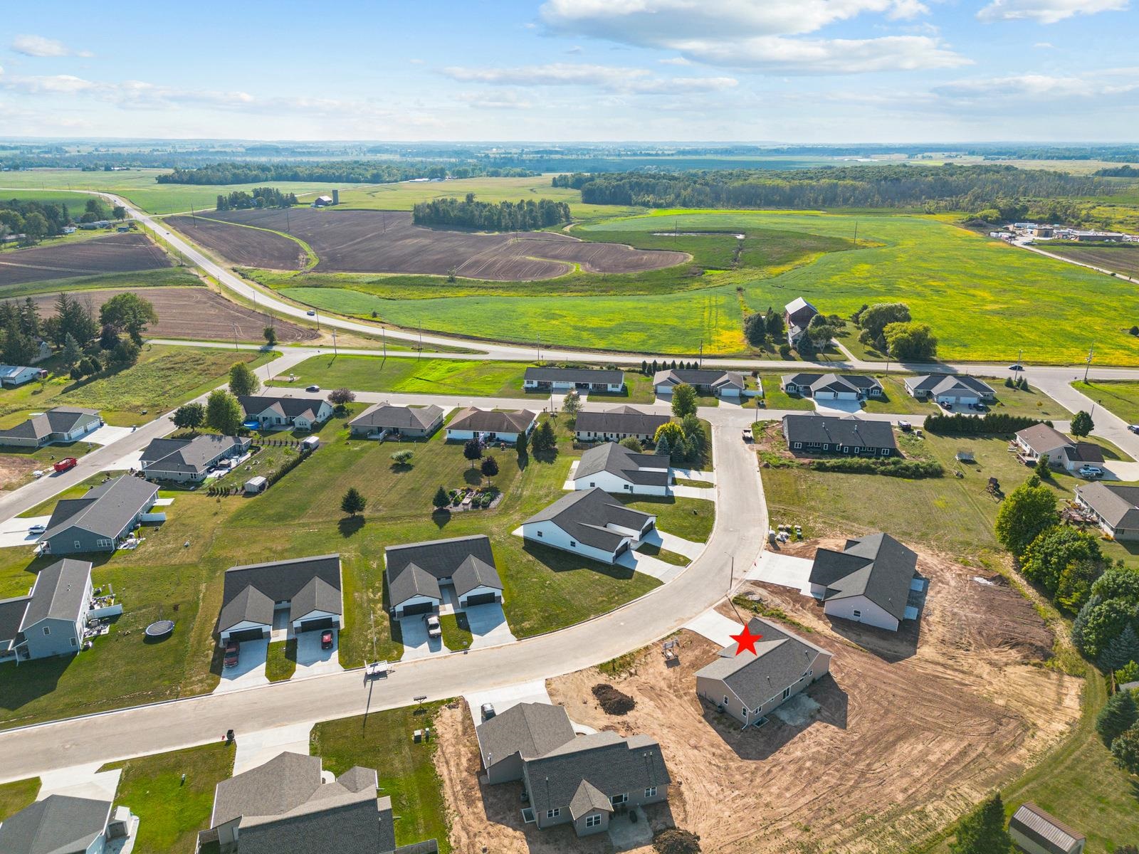 522 Rustic Ridge Ln, Brillion, WI 54110