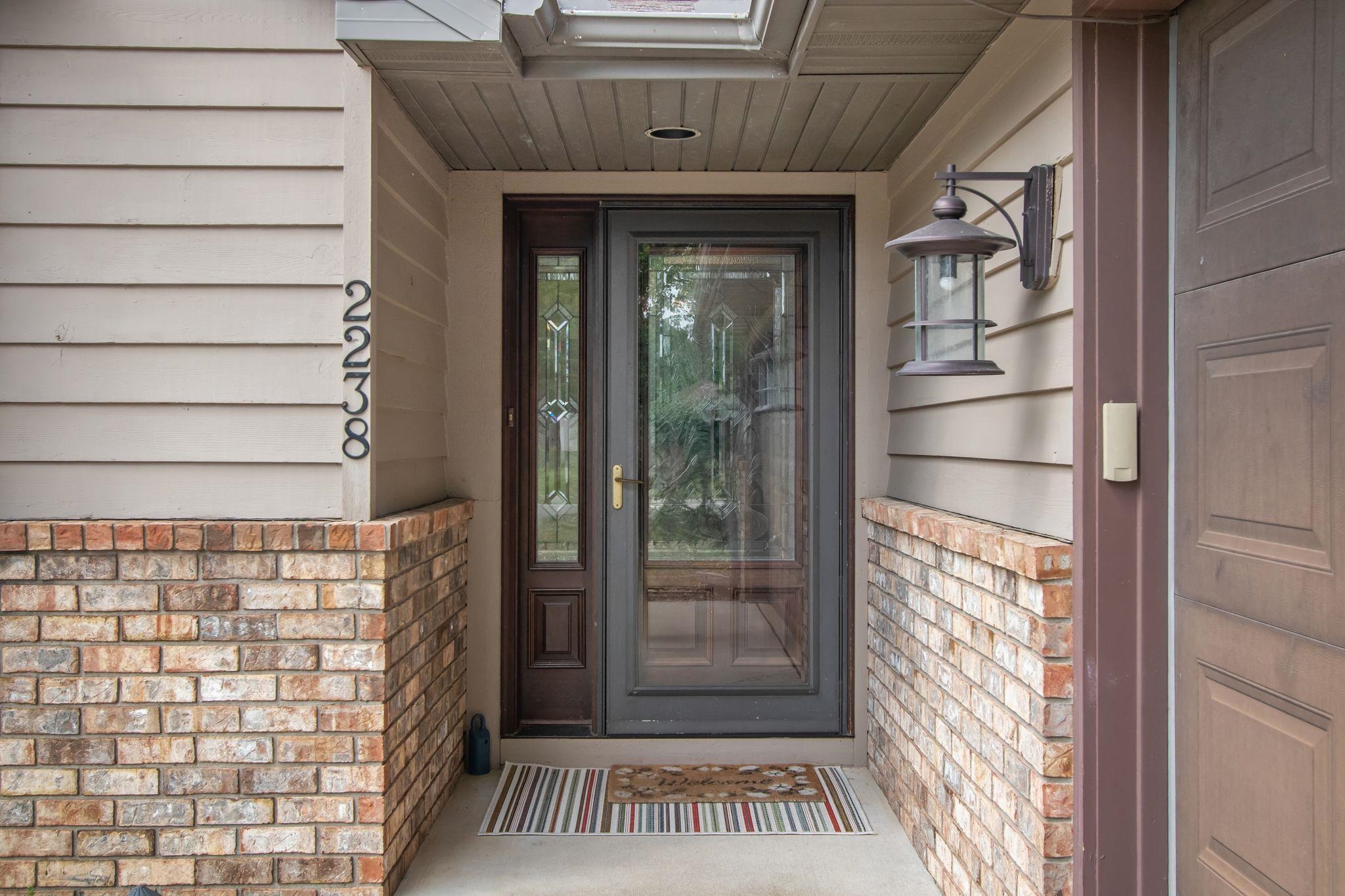2238 Woodlawn Ln, Appleton, WI 54914