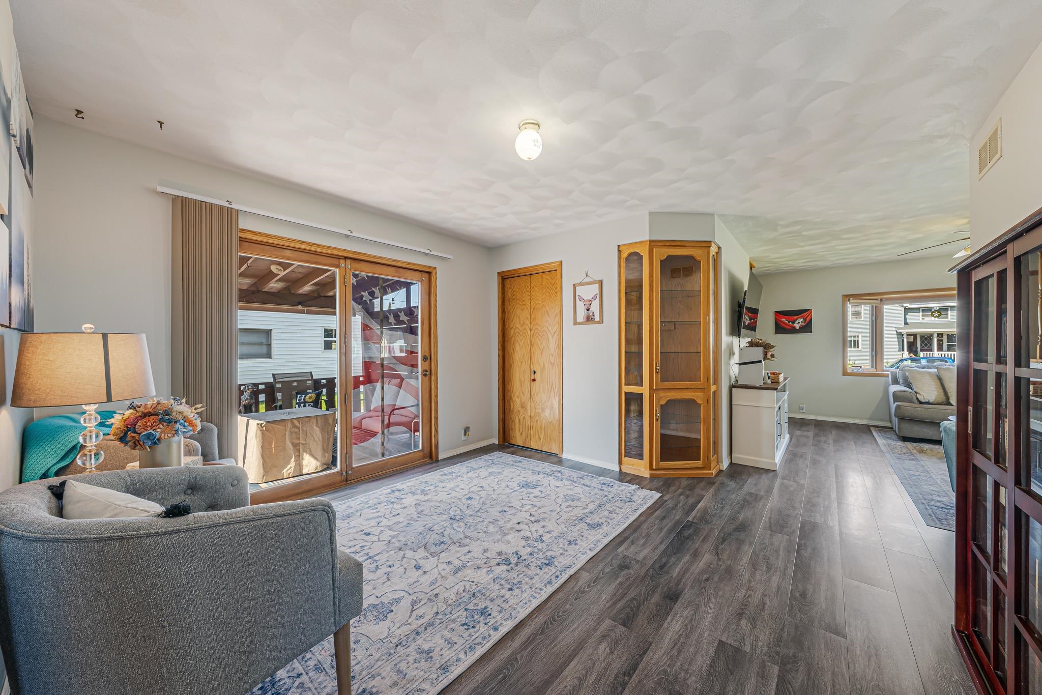 810 Oviatt St, Kaukauna, WI 54130-1529
