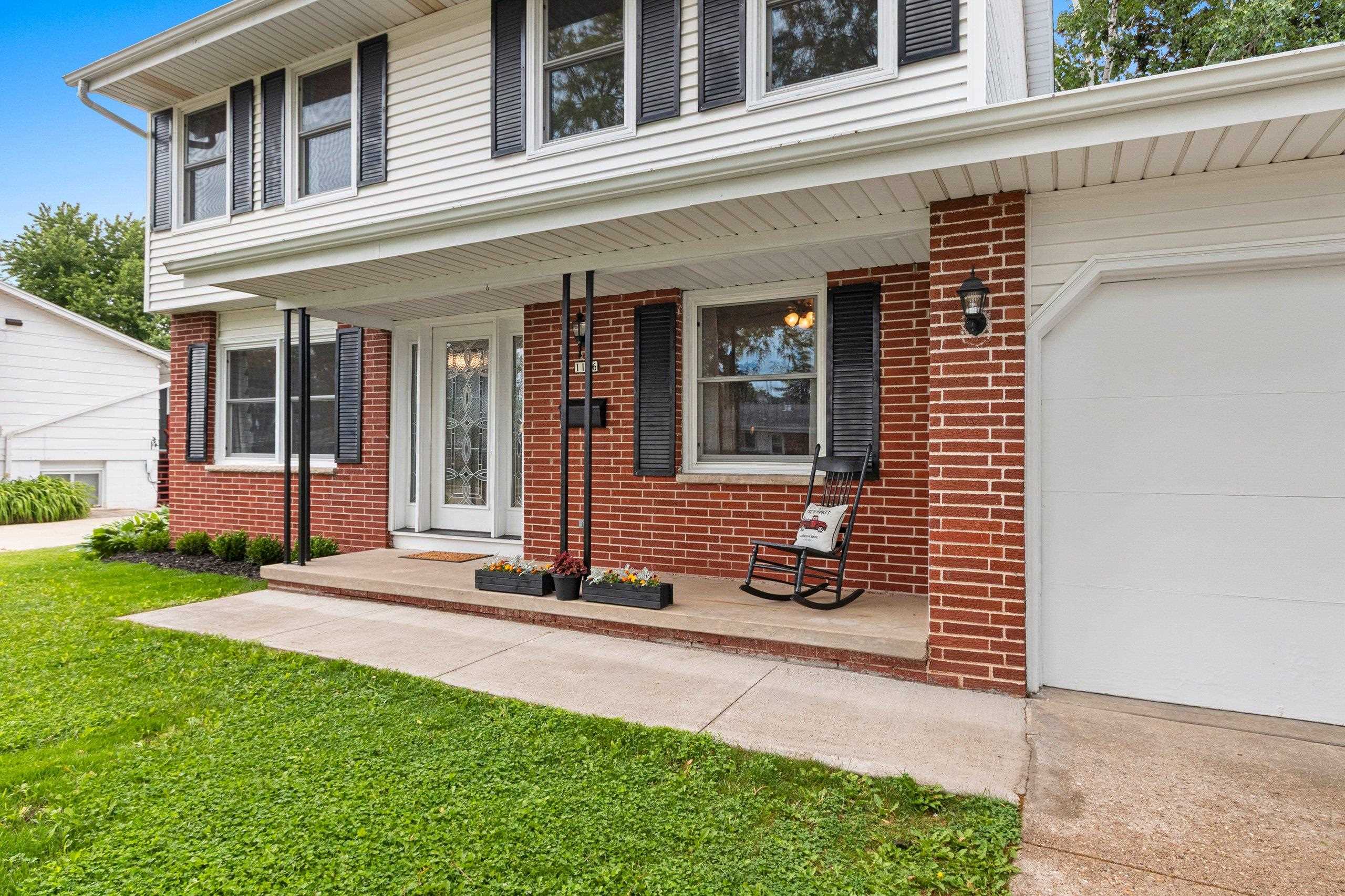 1116 Reichow St, Oshkosh, WI 54902