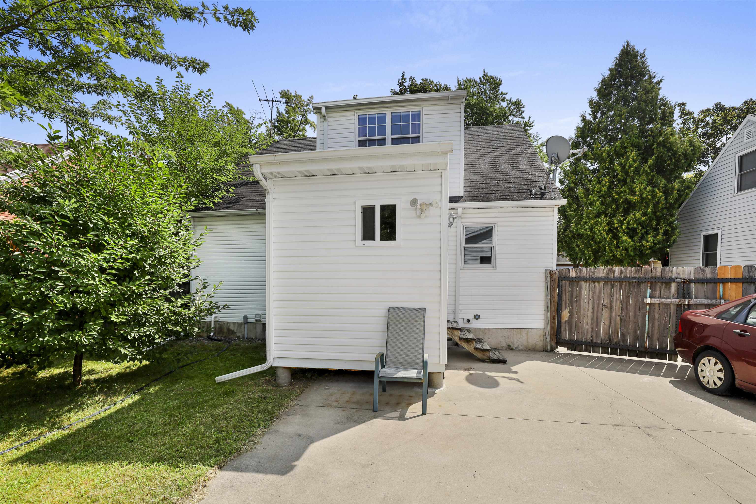 232 Quinton St, Green Bay, WI 54302