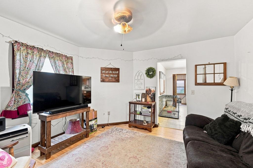 413 E Irving Ave, Oshkosh, WI 54901