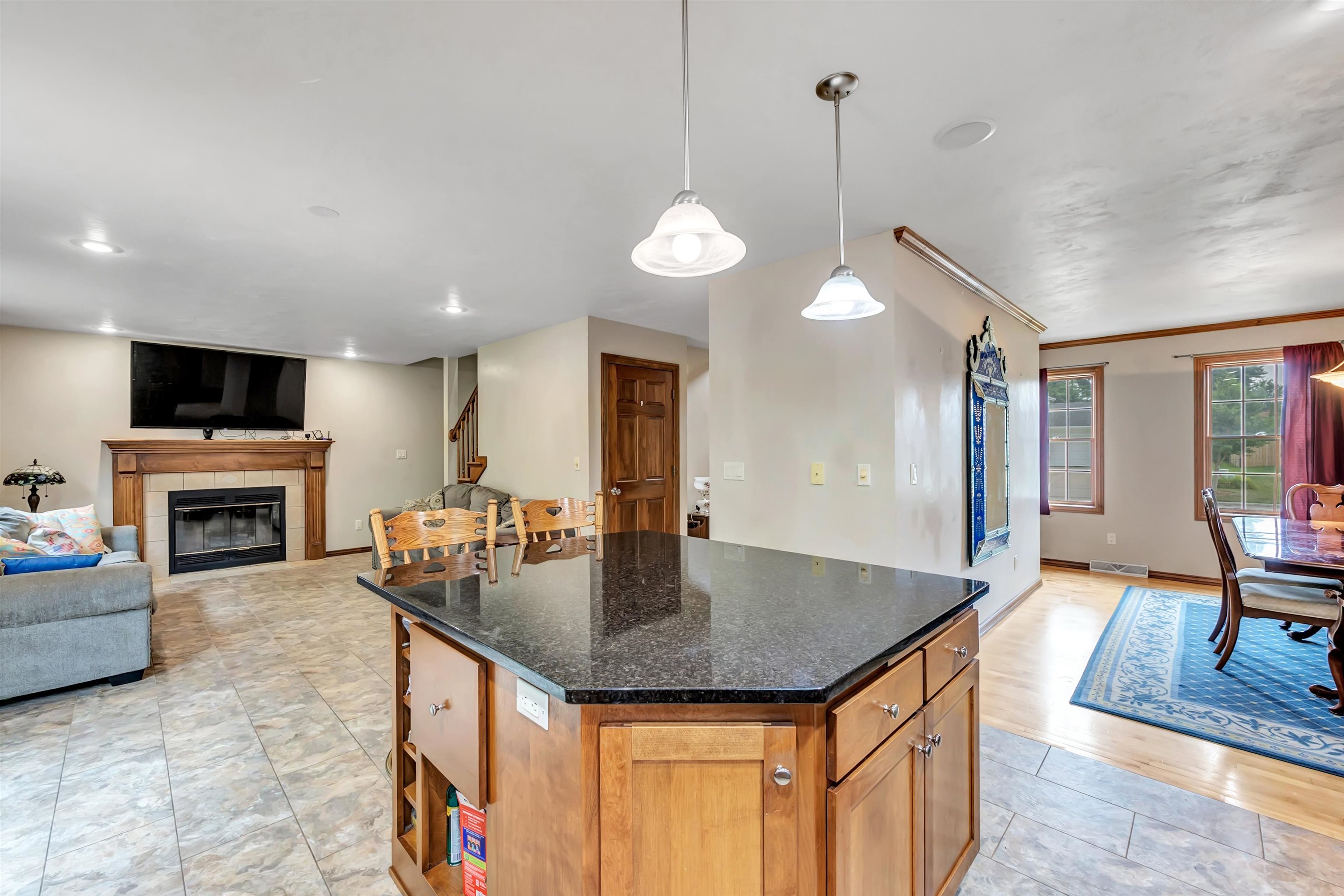 2946 Copper Mountain Ct, Howard, WI 54313