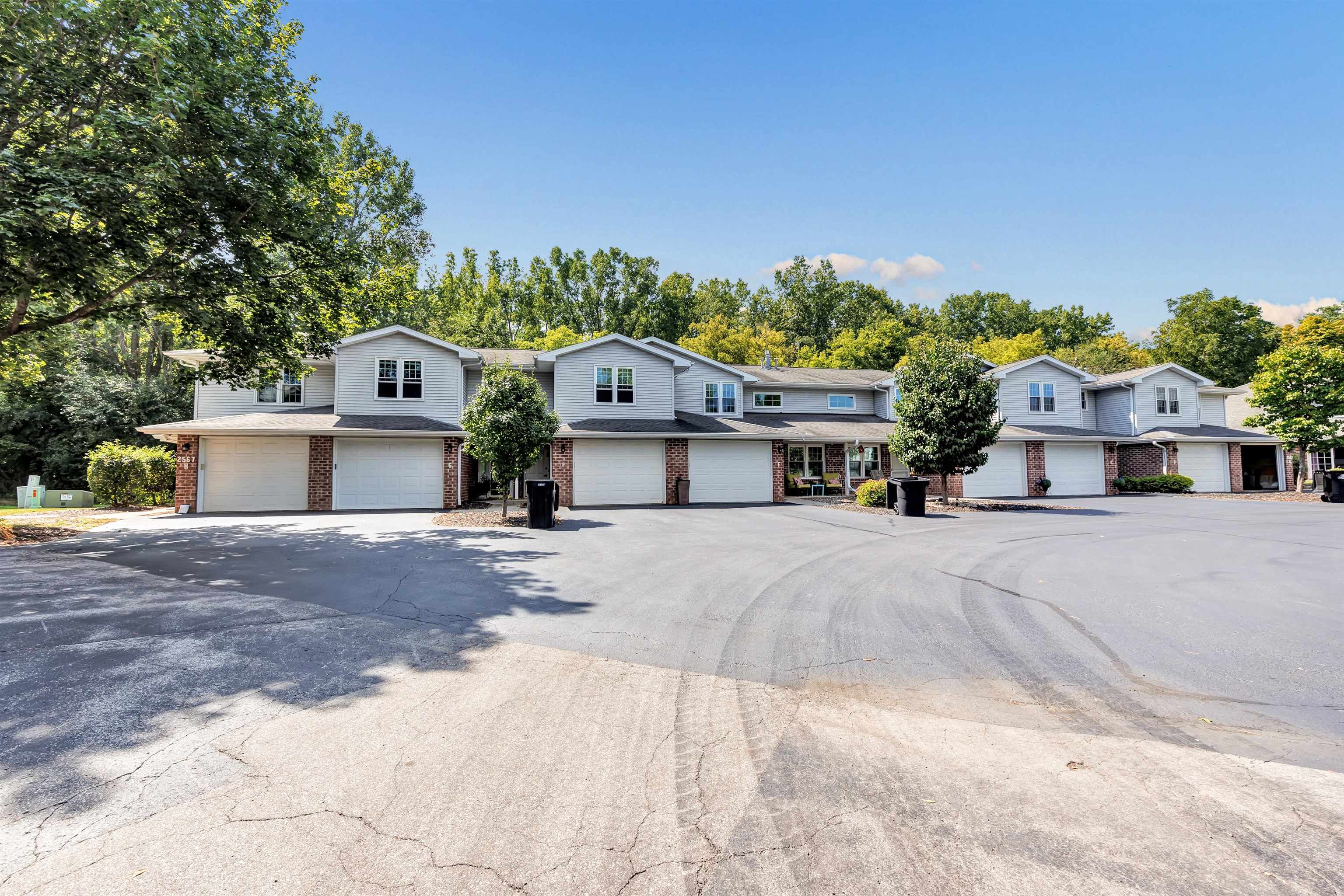 2567 Telluride Trl, Green Bay, WI 54313