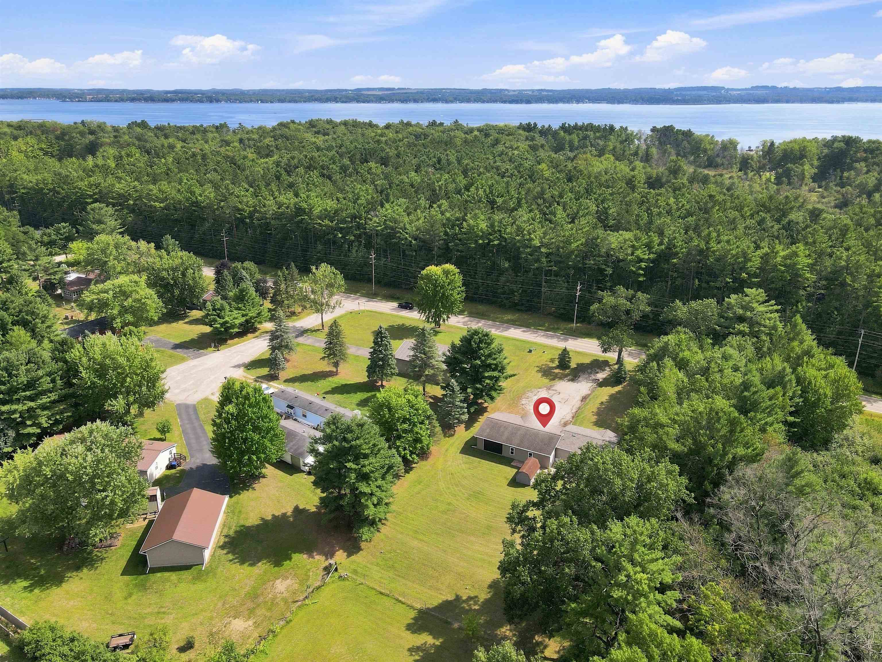 W5476 Lake Dr, Shawano, WI 54166