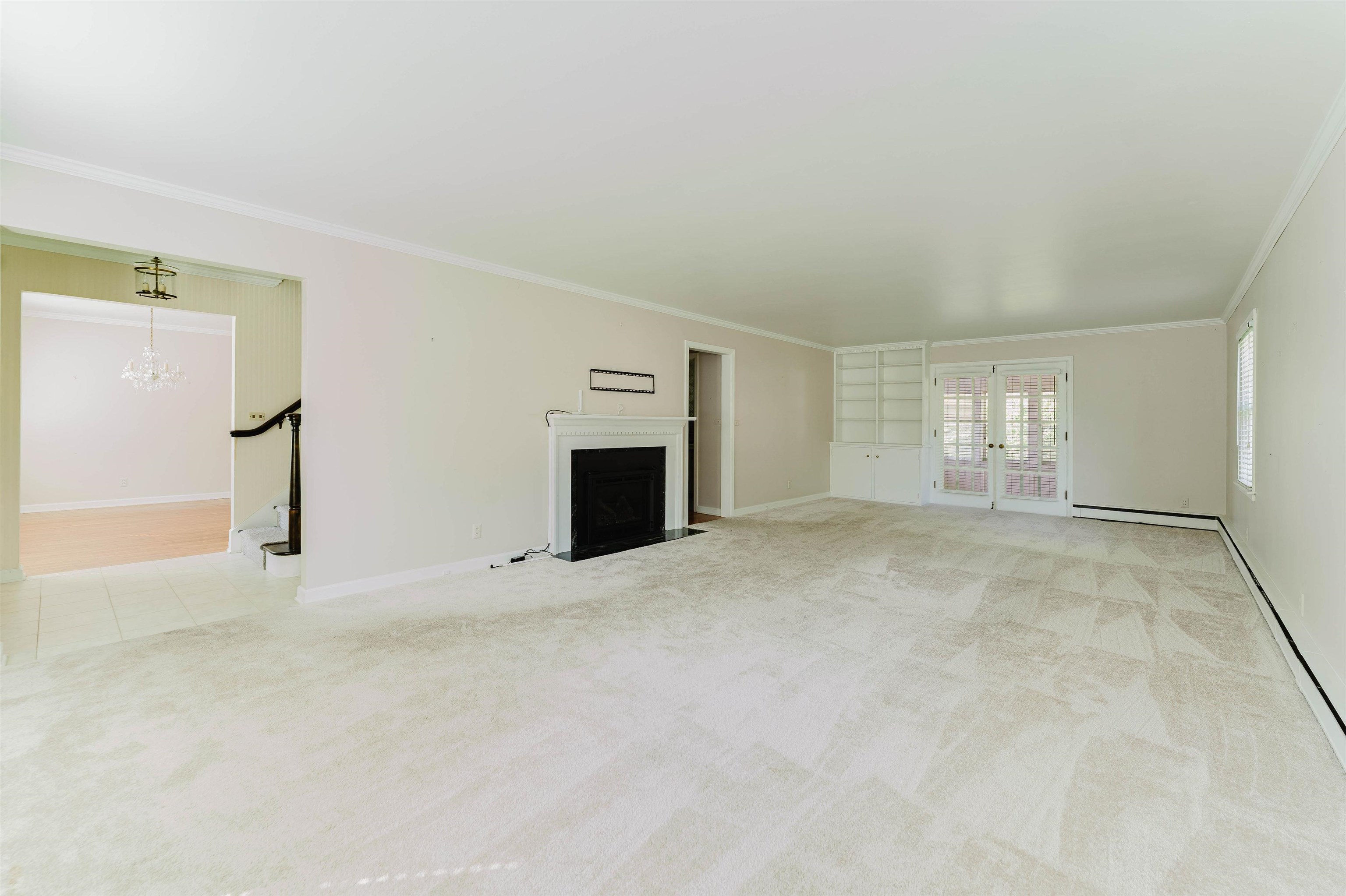 1655 Arizona St, Oshkosh, WI 54902