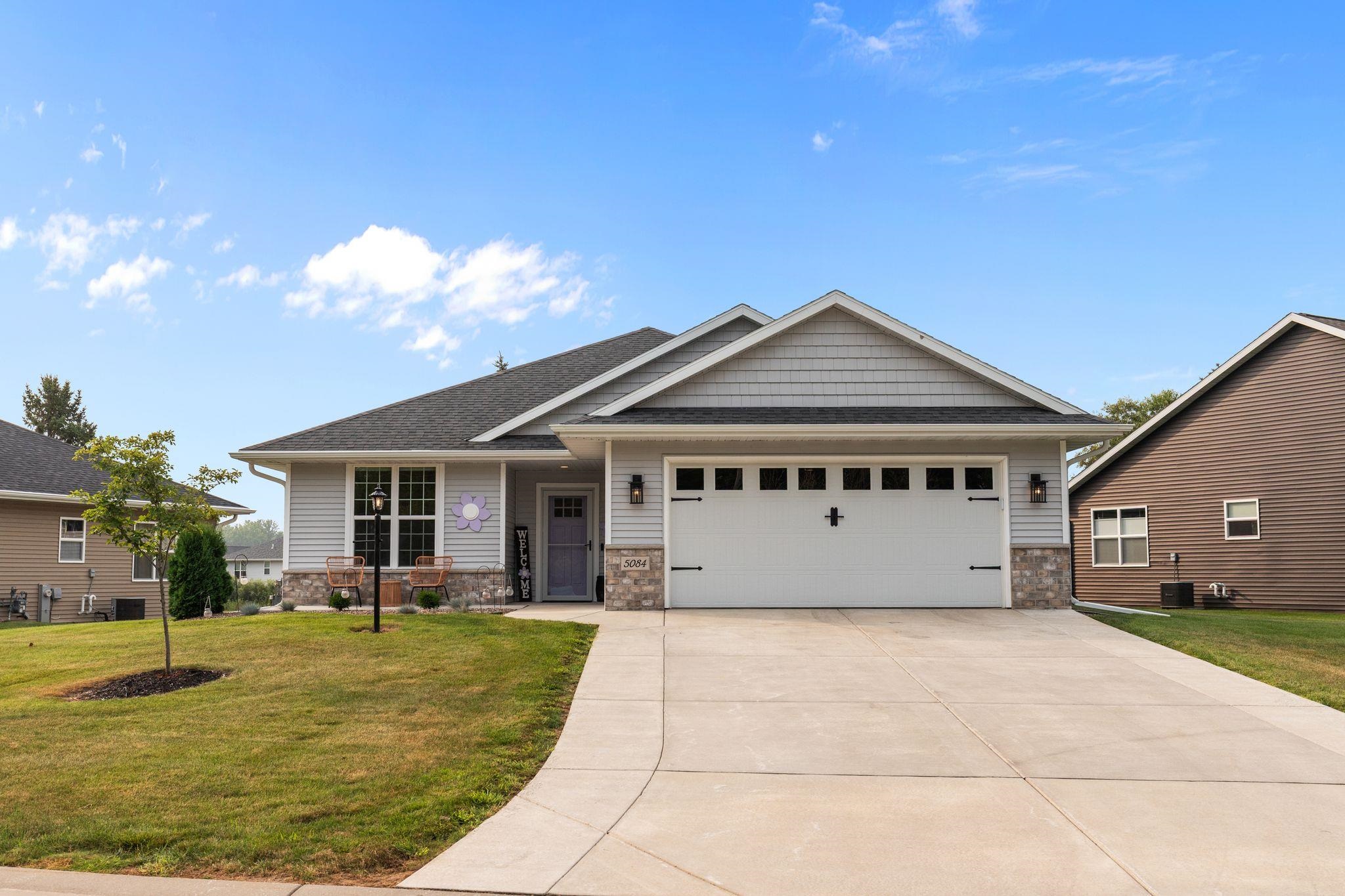 5084 N Milkweed Trl, Appleton, WI 54913