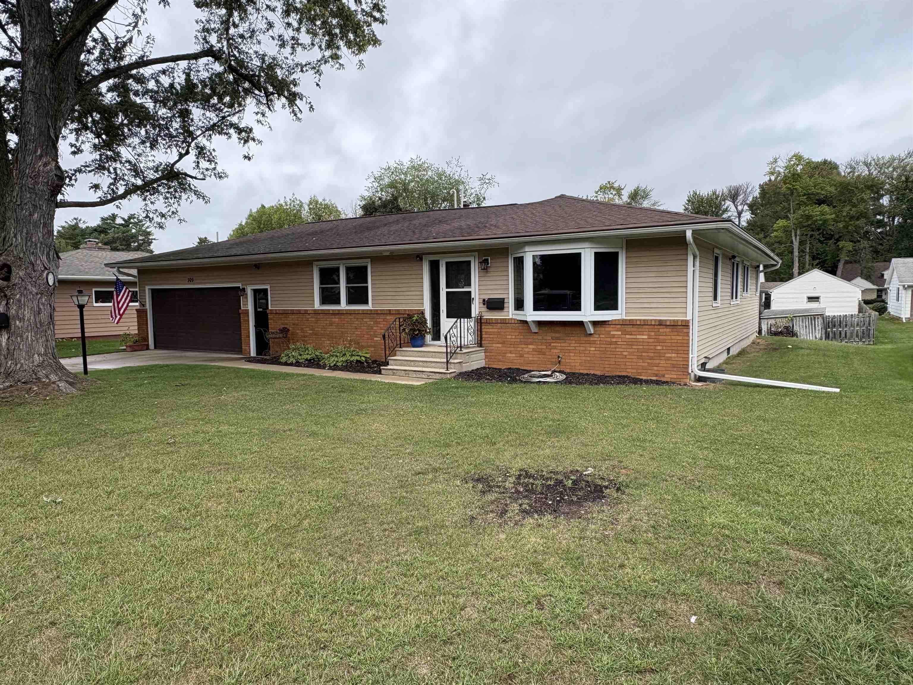309 N Humphrey Cir, Shawano, WI 54166