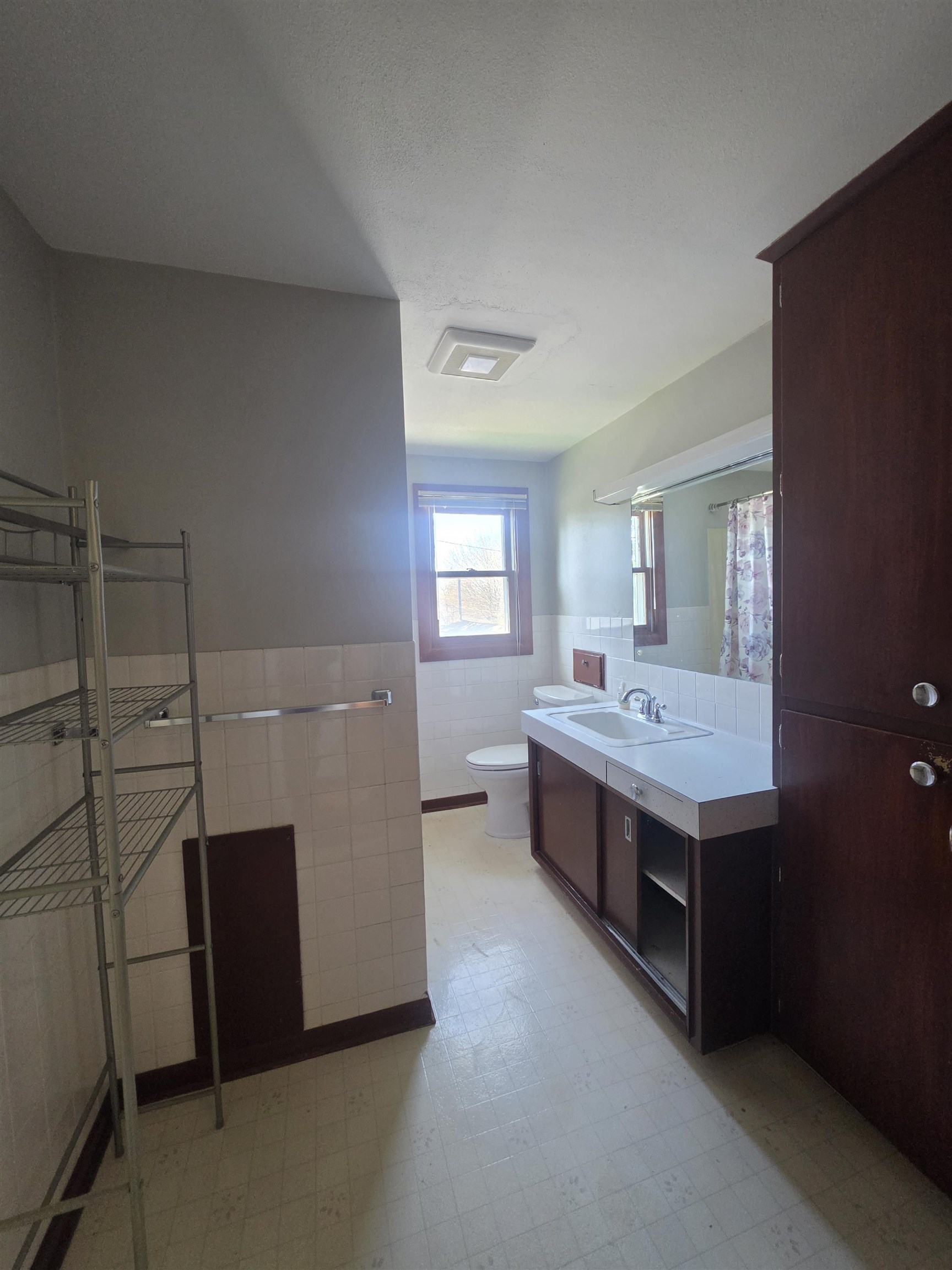 239 W Water St, Brillion, WI 54110