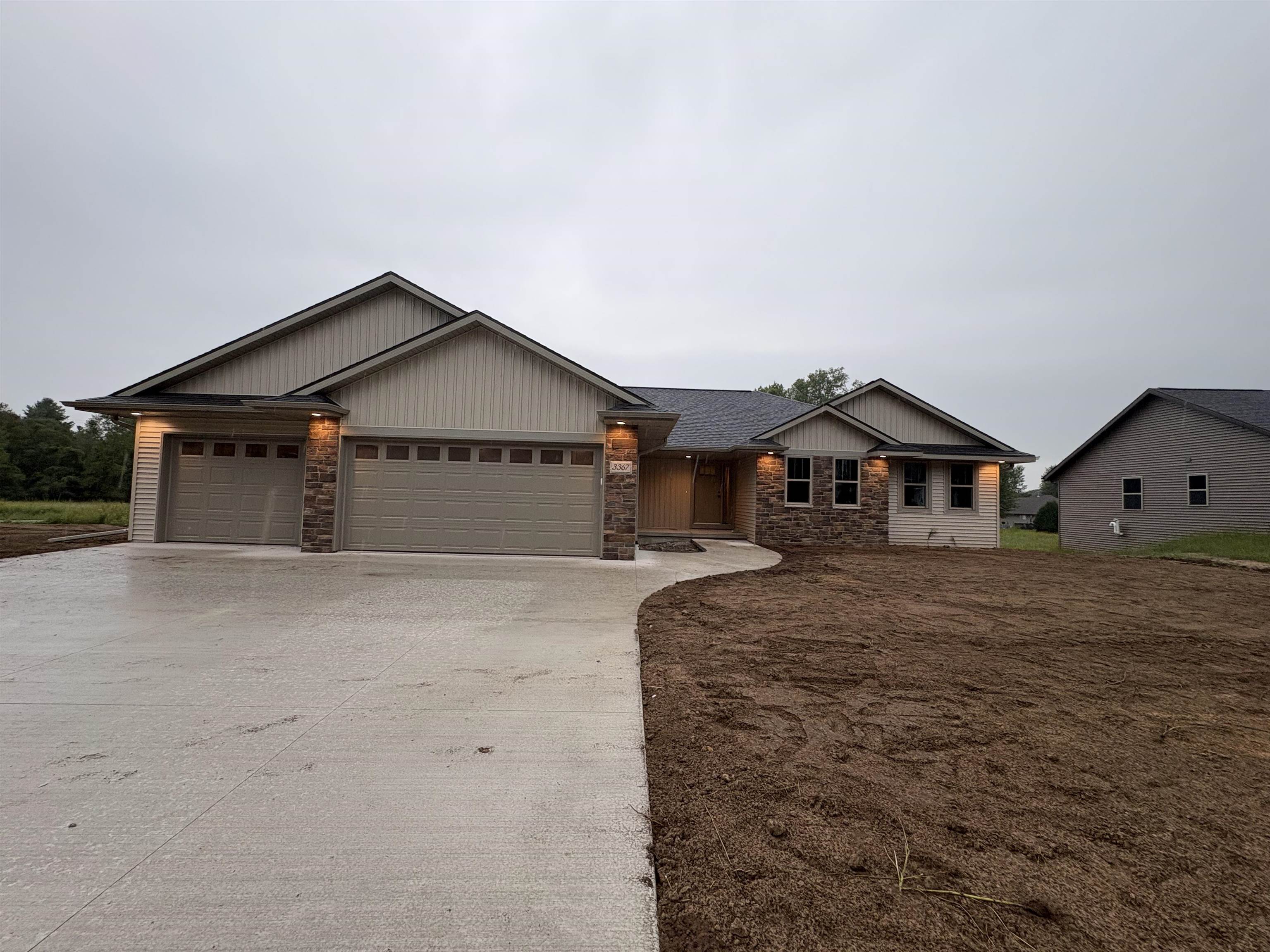 3367 Glendale Ave, Green Bay, WI 54313