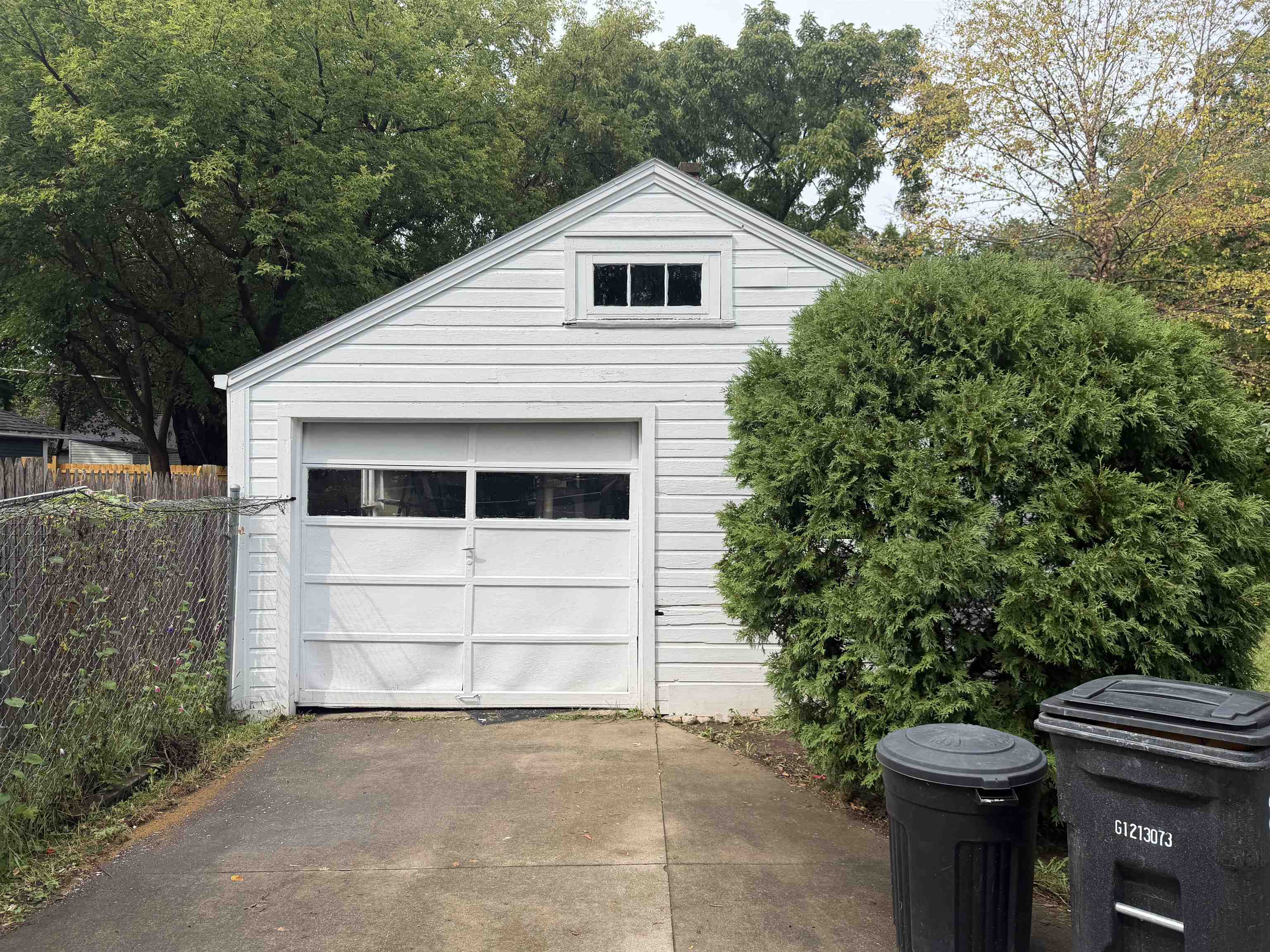 1843 Hubbard St, Oshkosh, WI 54902