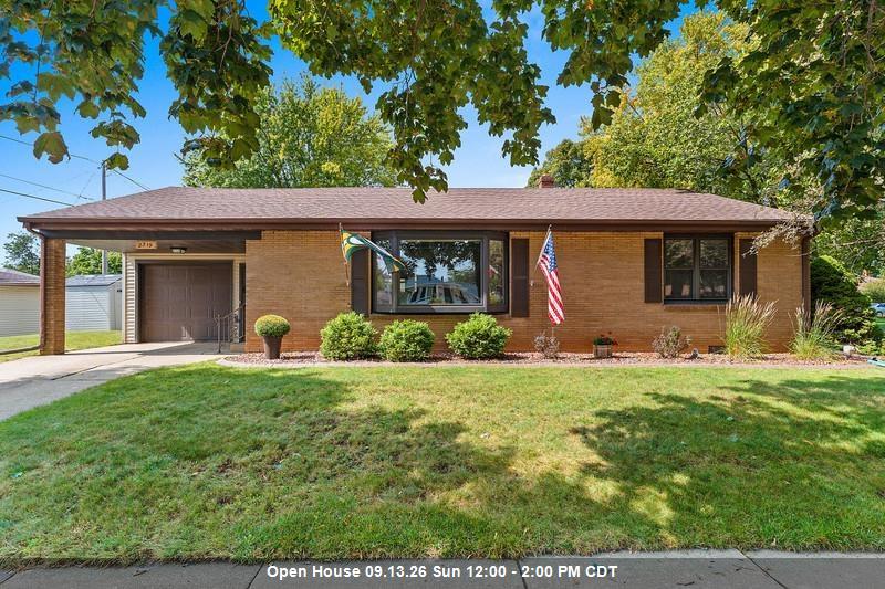 2319 N Viola St, Appleton, WI 54911