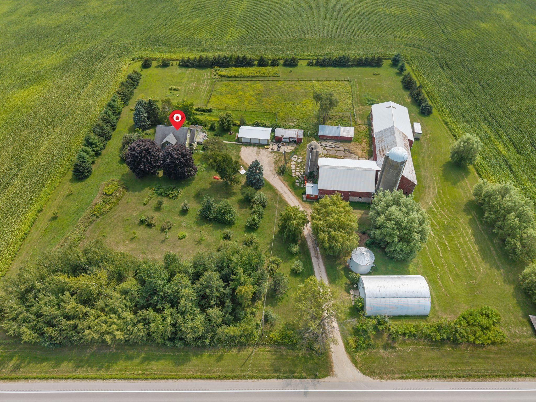 6160 Sth 29, Luxemburg, WI 54217-9316