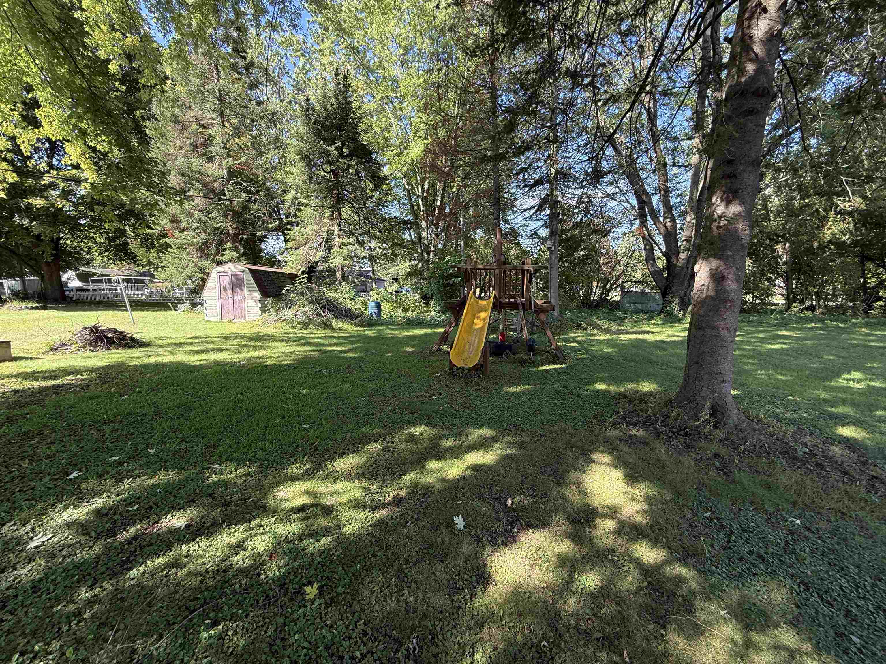 669 N Smalley St, Shawano, WI 54166