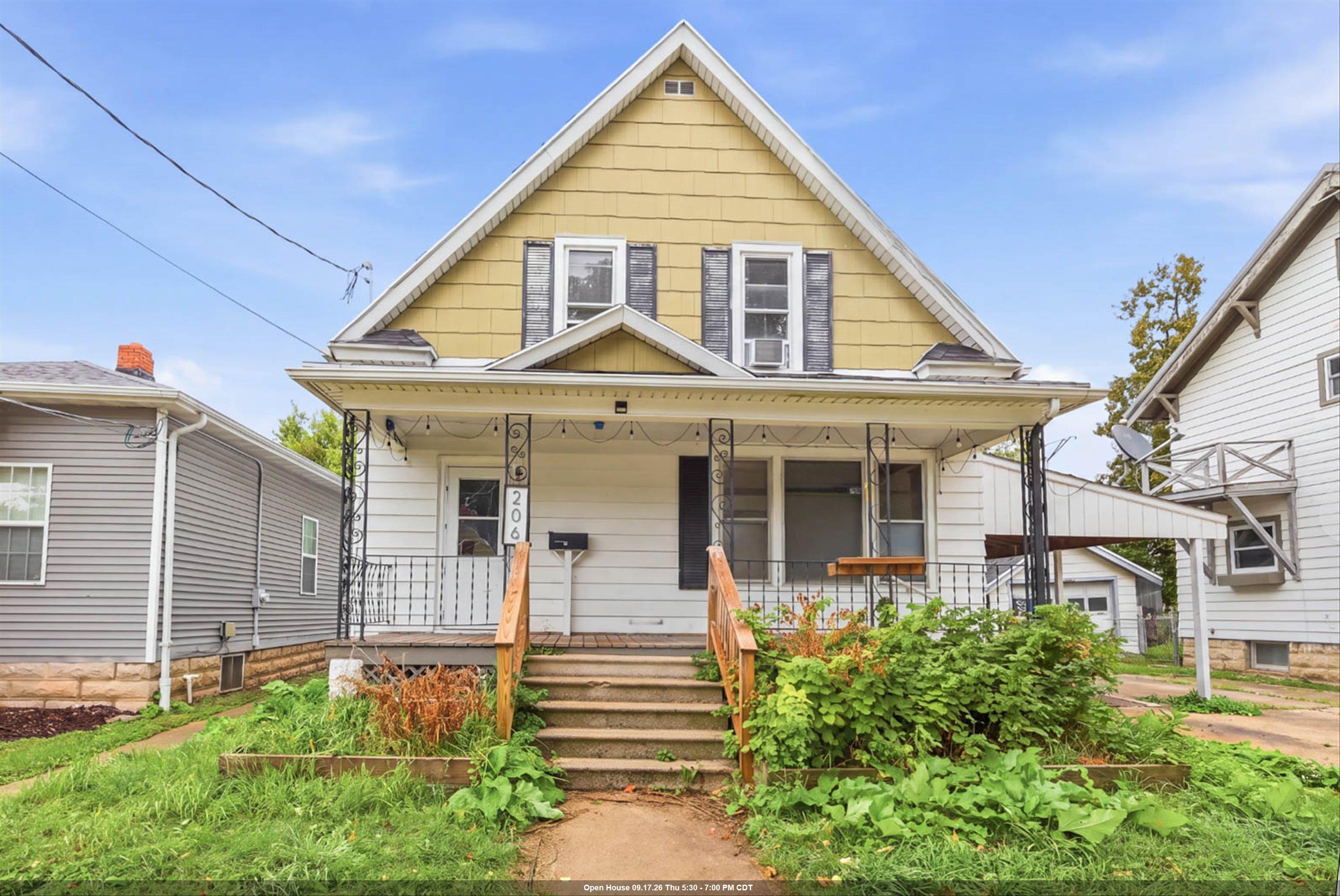 206 W Winnebago St, Appleton, WI 54911-4517